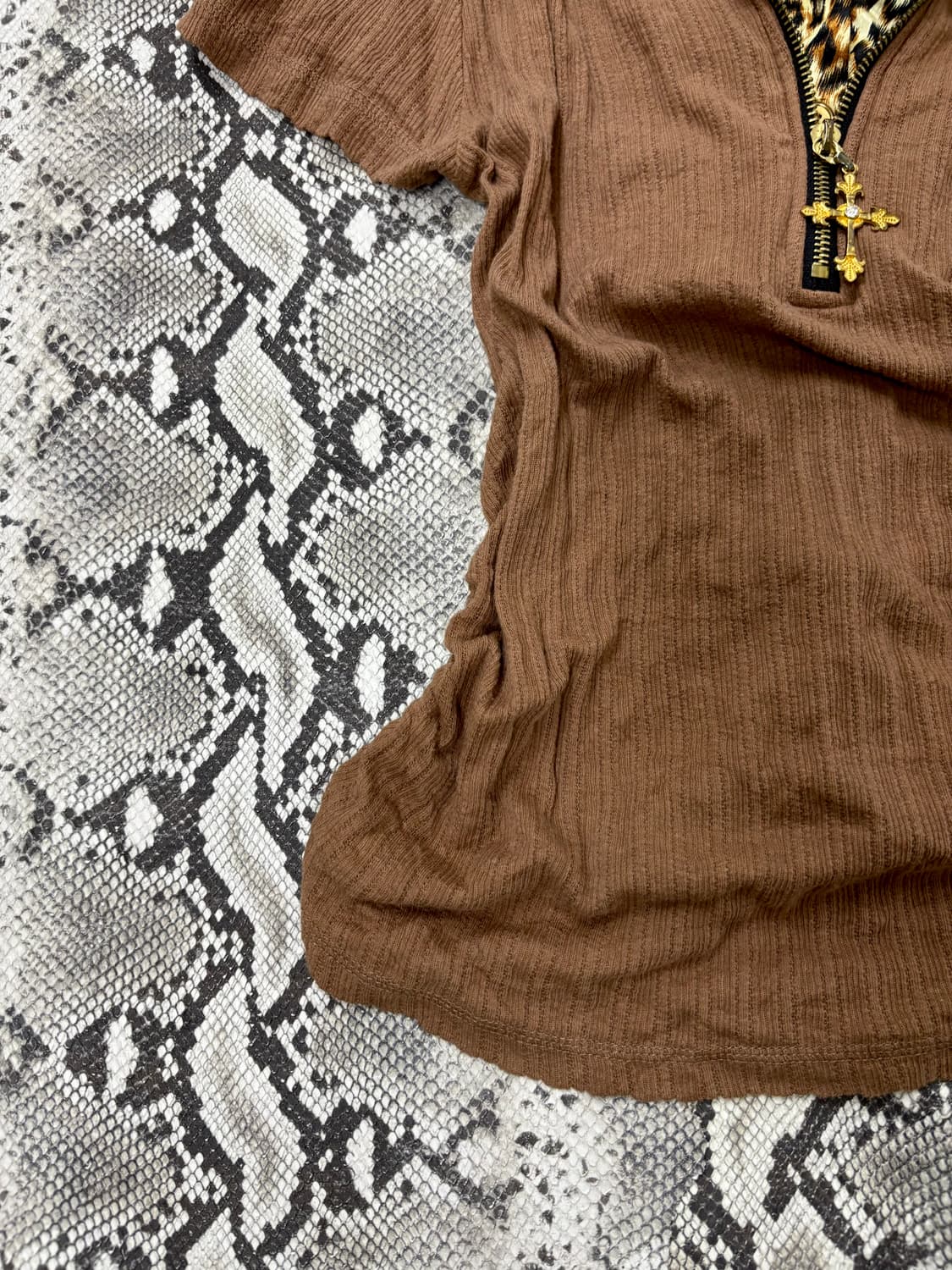  00’s GAL Design Leopard Cross Zipper De 상품이미지4