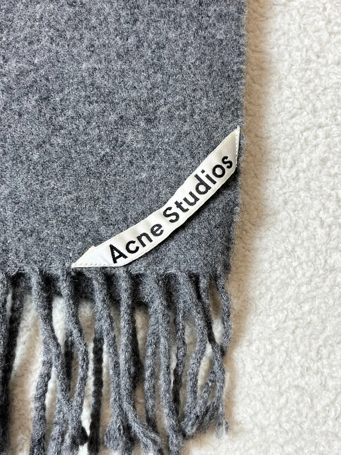 아크네스튜디오 100% 울 대형 목도리 Q1276 상품이미지3