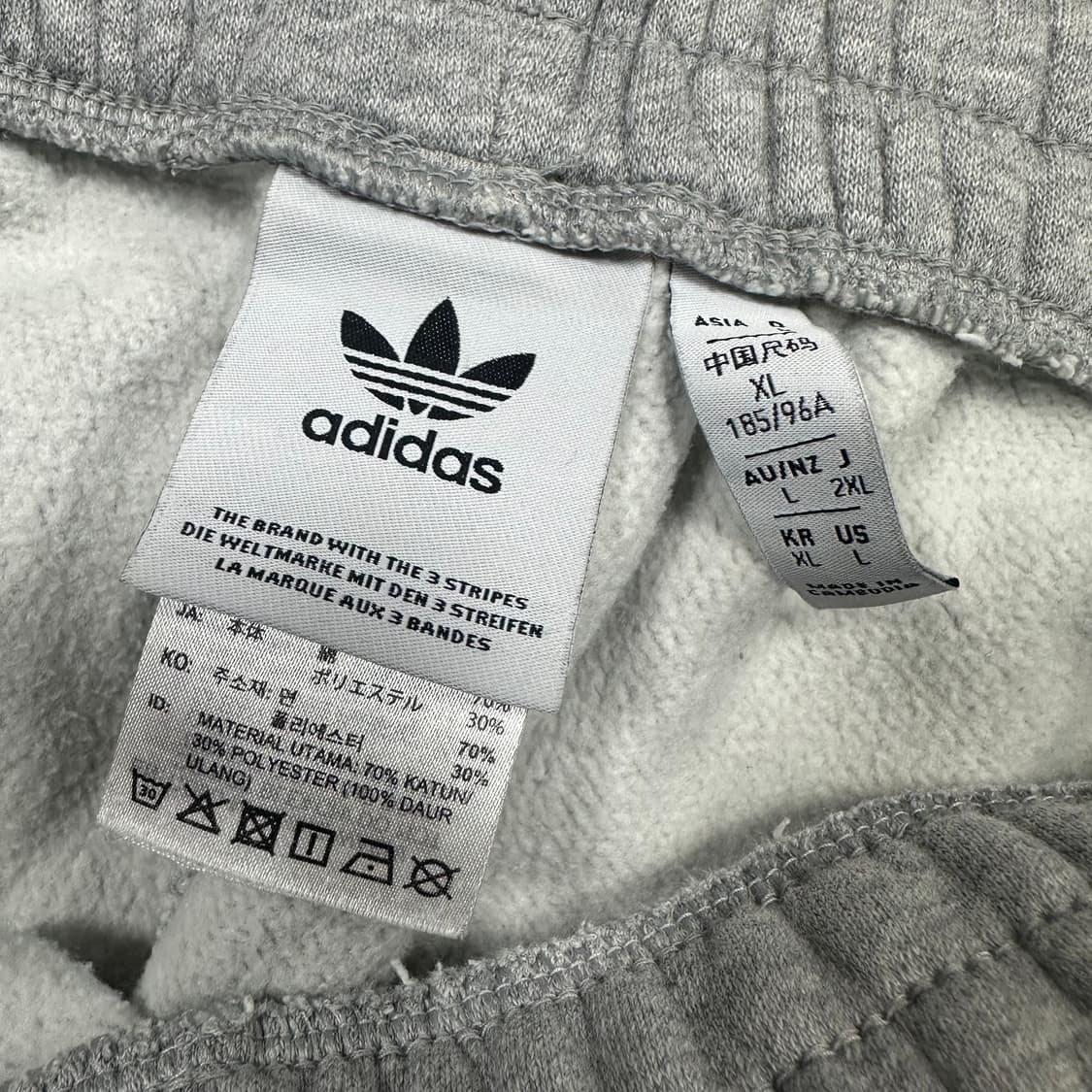 ✨ (바배) 아디다스 바시티 그래픽 조거 팬츠  상품이미지3