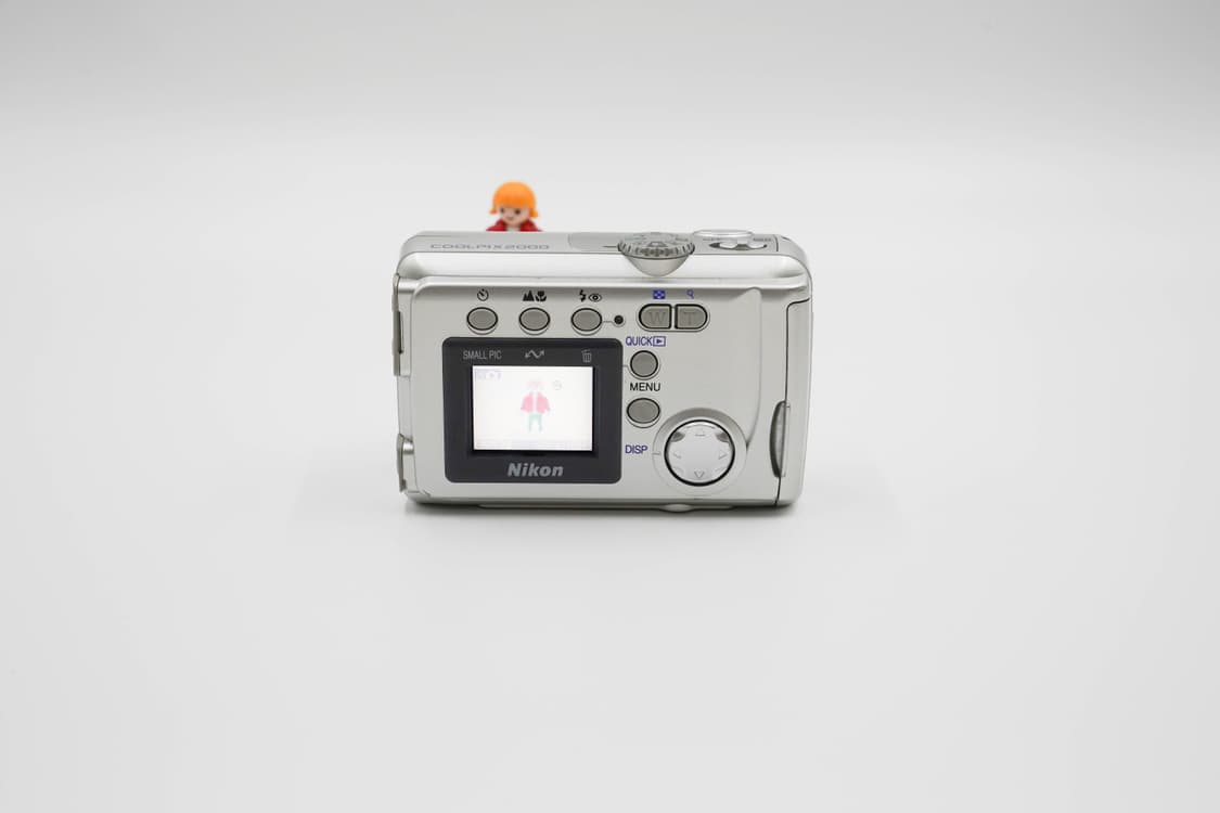Nikon COOLPIX 2000 (니콘 쿨픽스 2000) 상품이미지2