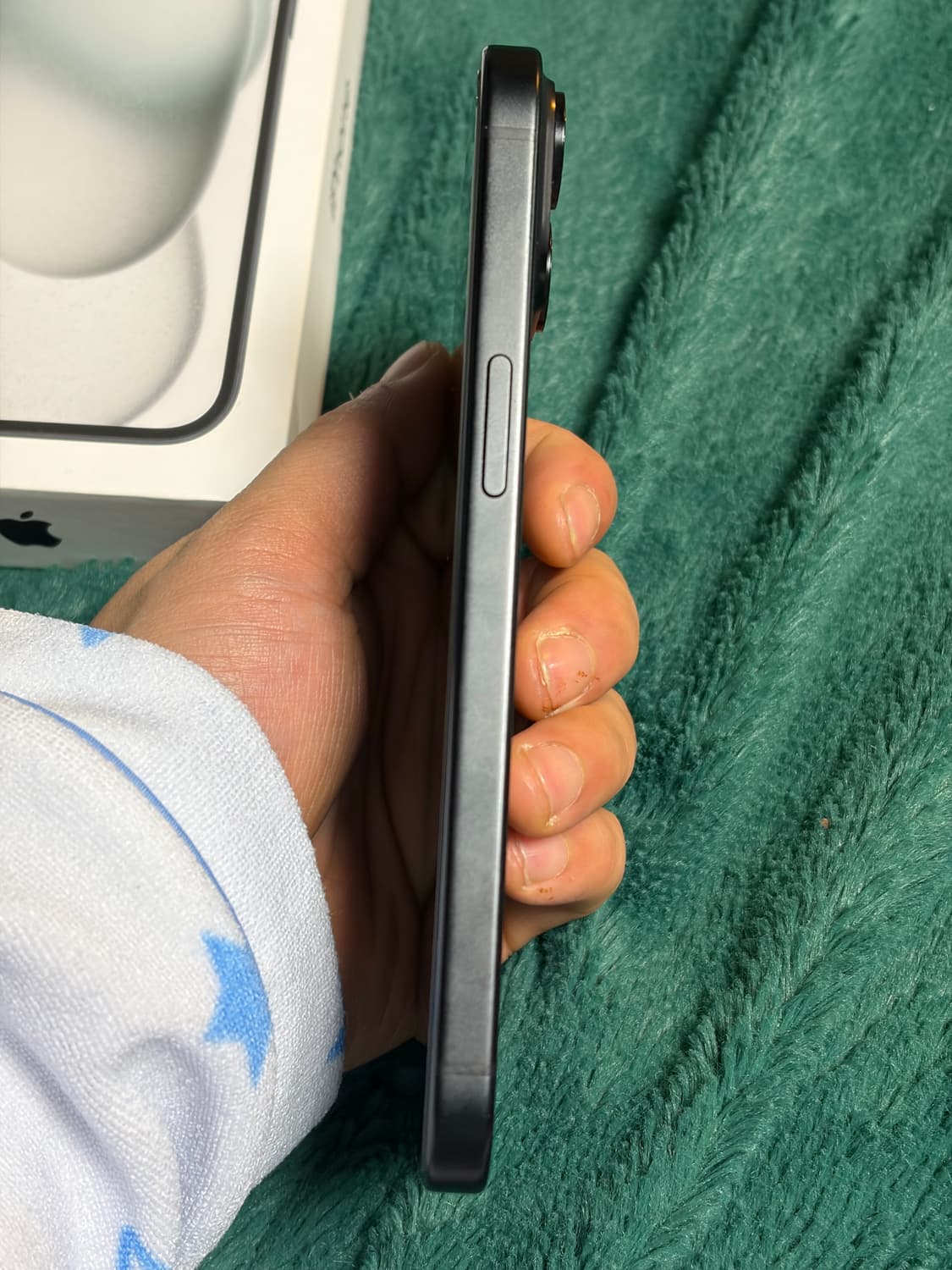 아이폰15 블랙 256 상품이미지4