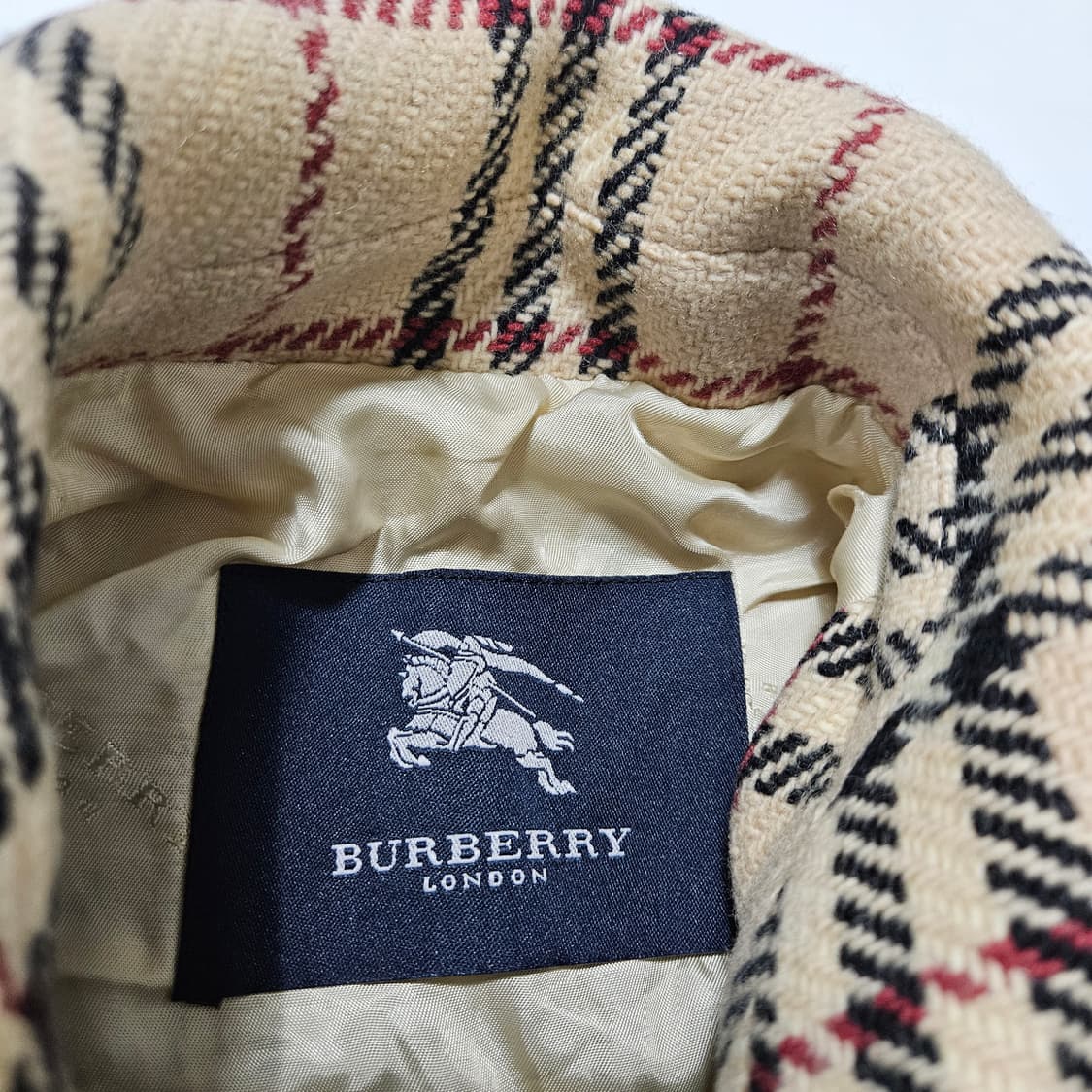 버버리 노바체크 울 코트[S] 상품이미지5