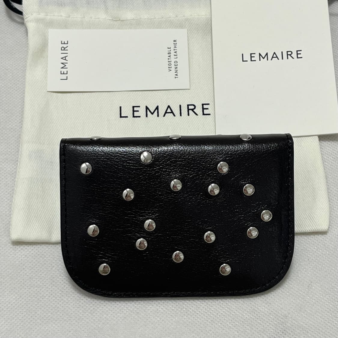 르메르 26ss 소프트탭  스터드 도트 카드지갑/다크 초콜렛 상품이미지4