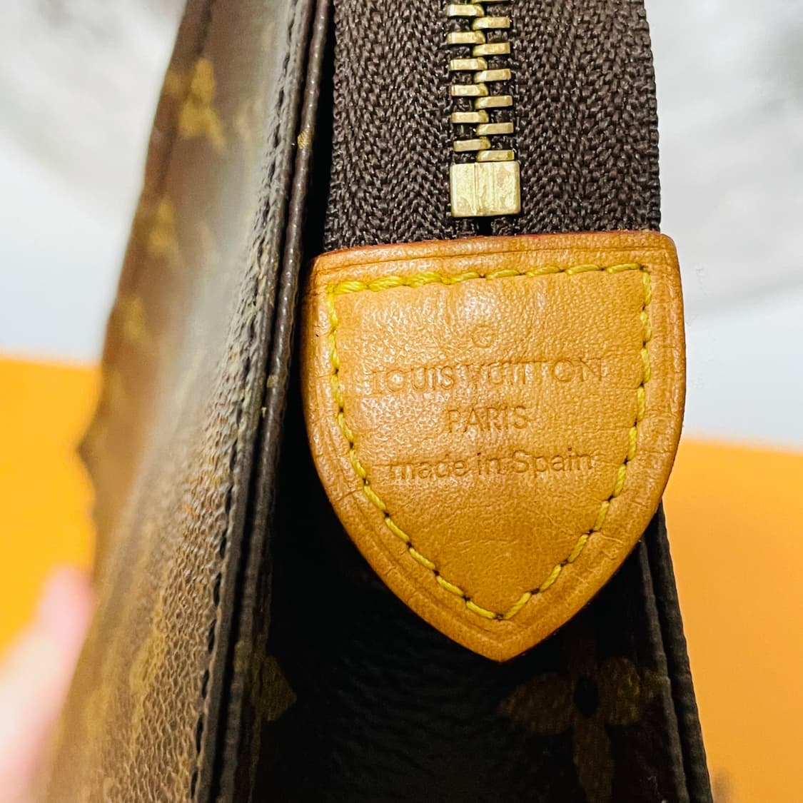정품) 루이비통 토일렛 26 클러치 백 M47542 상품이미지8