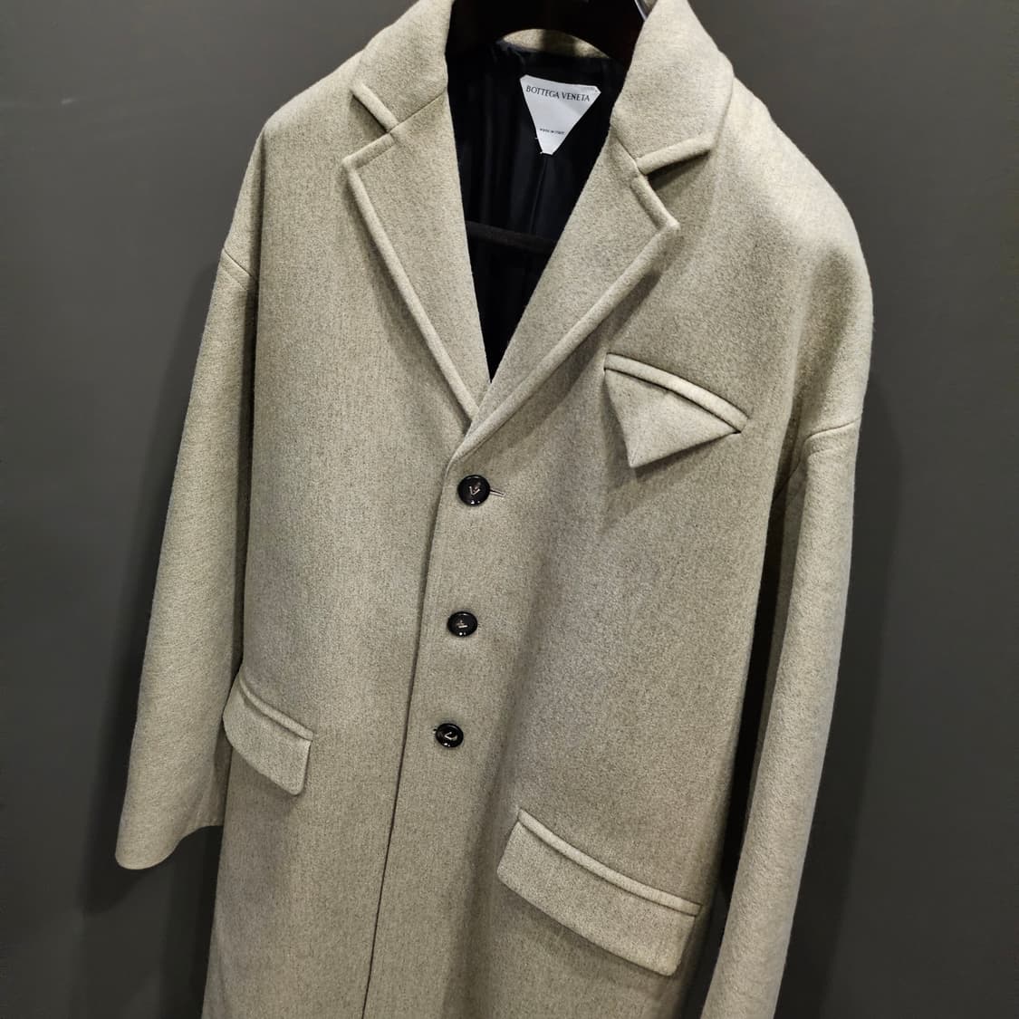 보테가베네타 트라이앵글 카멜 싱글 코트 상품이미지2