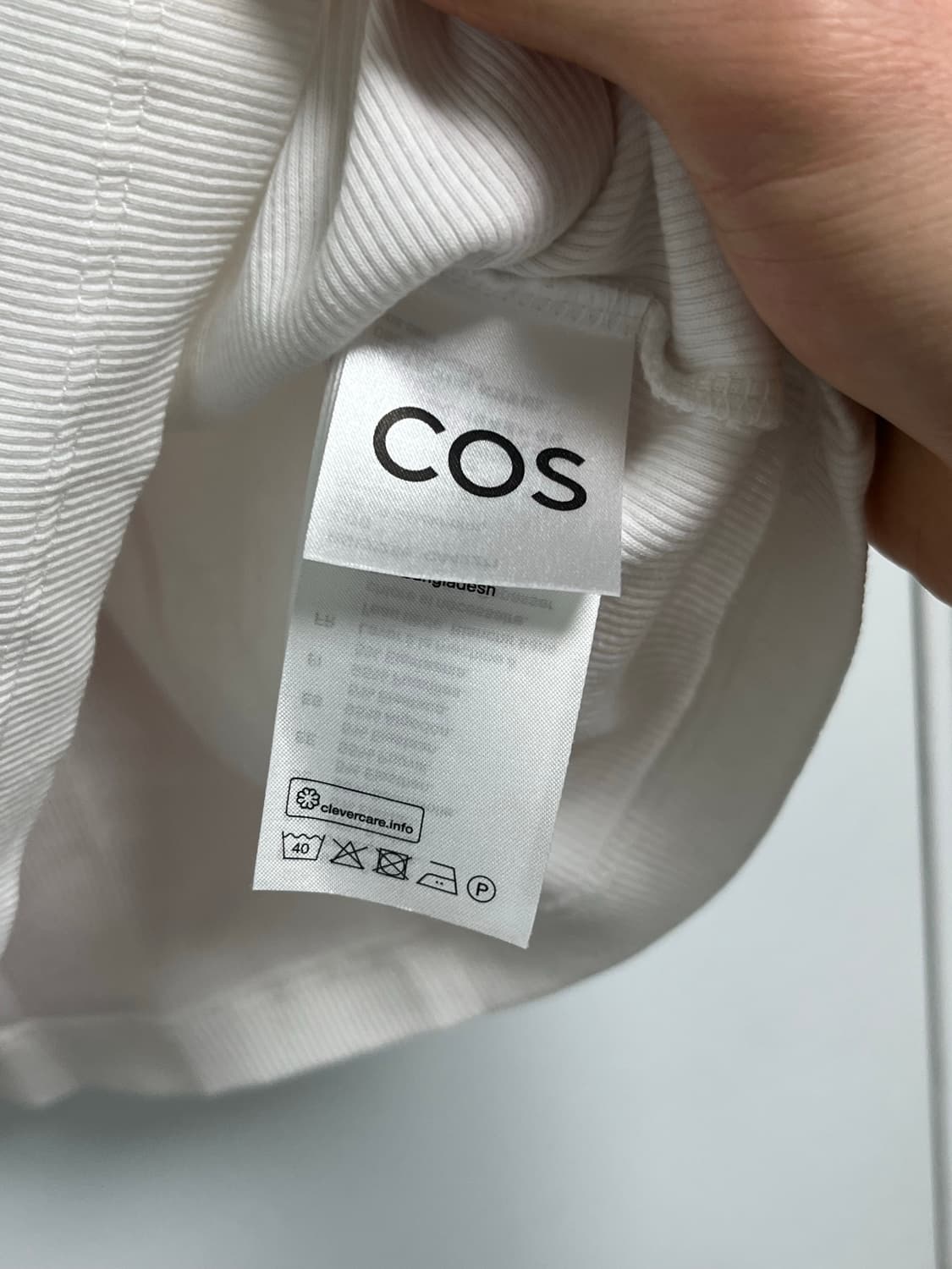 코스 반팔티 상품이미지4