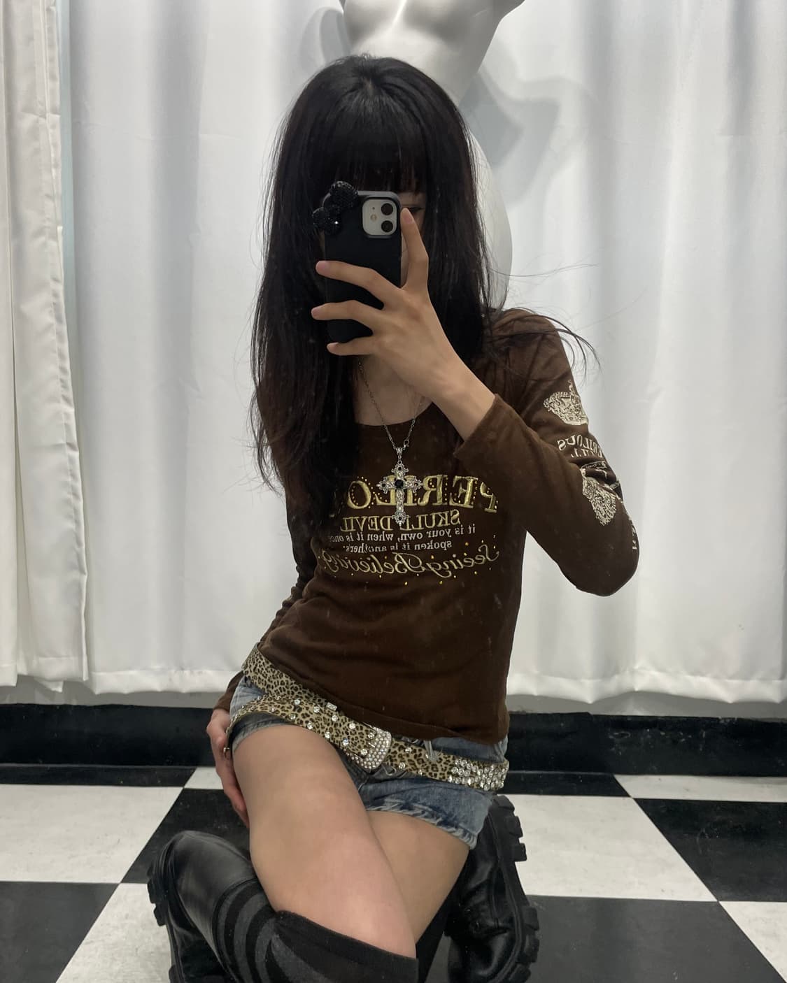 🎸브라운 스컬 자수 롱슬리브🎸 상품이미지1