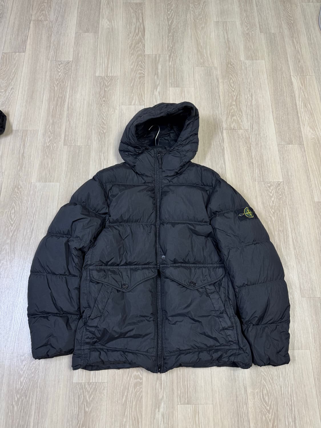 24FW XL 스톤아일랜드 크링클랩스 패딩 블랙 상품이미지1