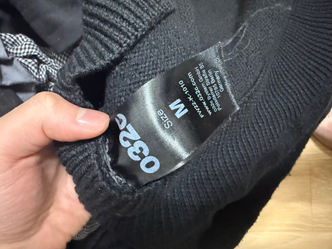 032c 베를린 셀피 니트 상품이미지2