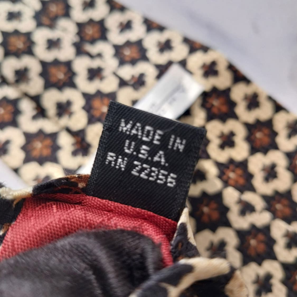 지방시 실크 블랙 플로럴 패턴 넥타이 10.7cm B등급 K1977 상품이미지9