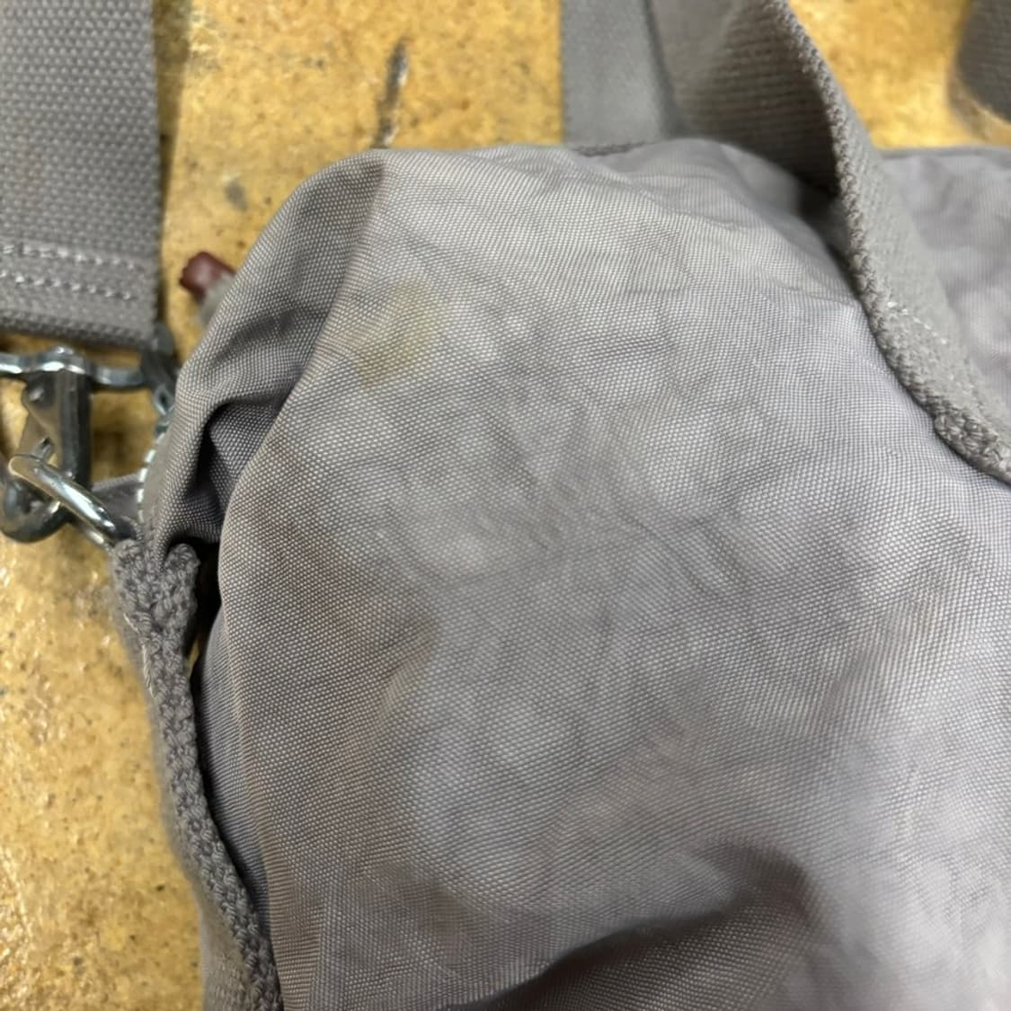 키플링 그레이 더플백 크로스백 가방  상품이미지4