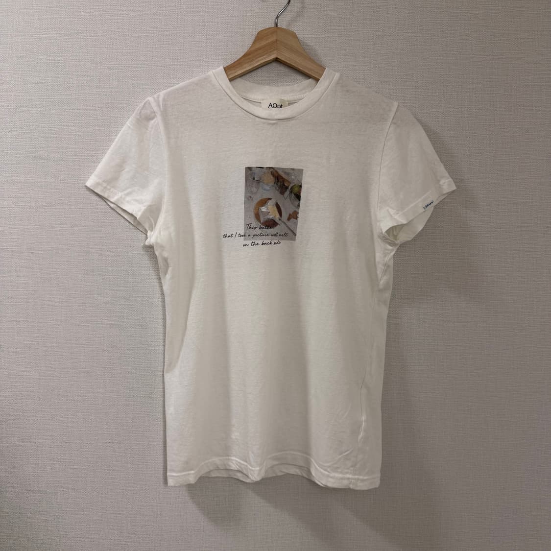 아옵트 x bella wooyoug 빈티지 스타일 티셔츠 상품이미지1