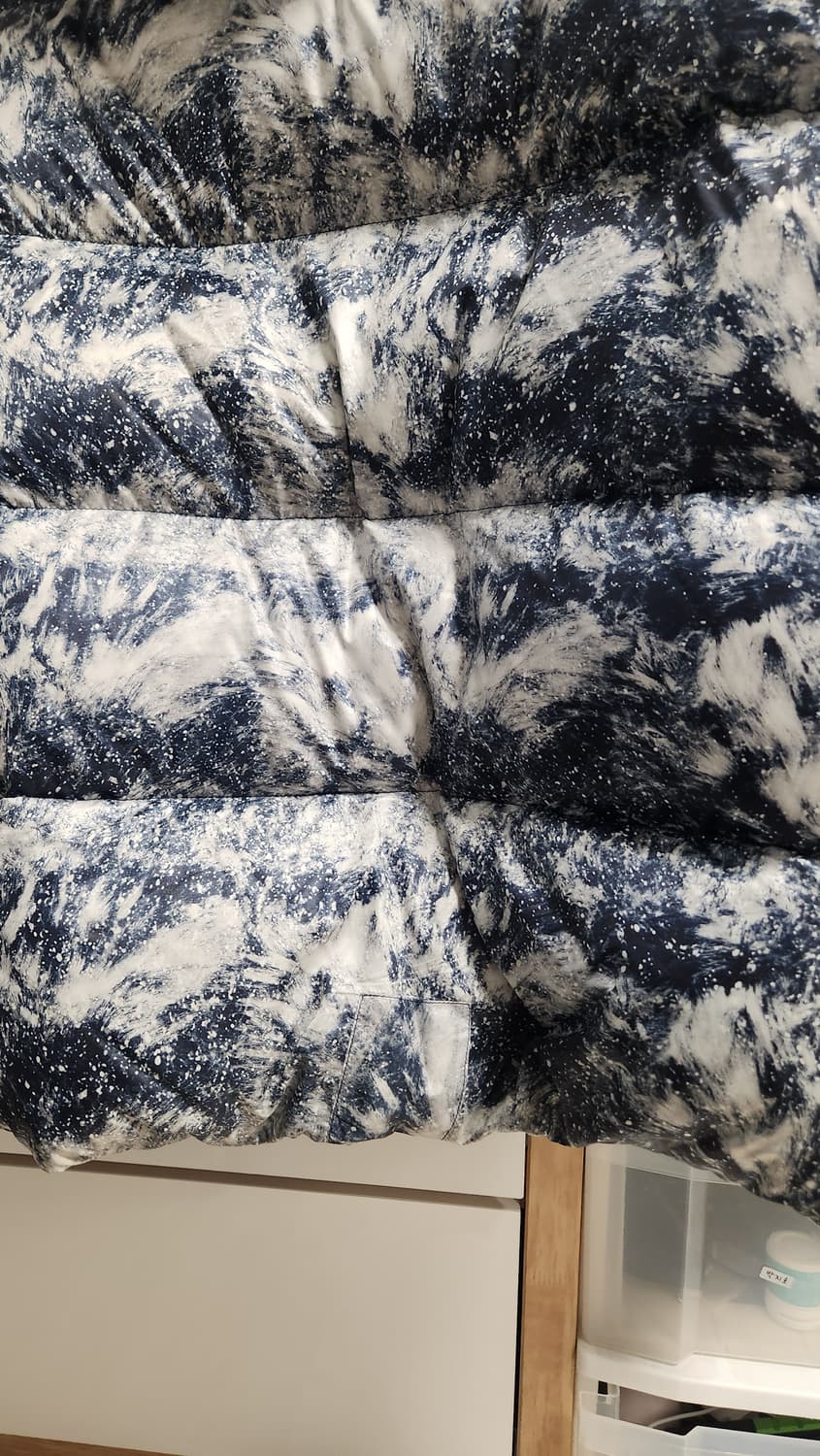 정품.몽클레어 블랙 라벨 패딩.사이즈 4 상품이미지3