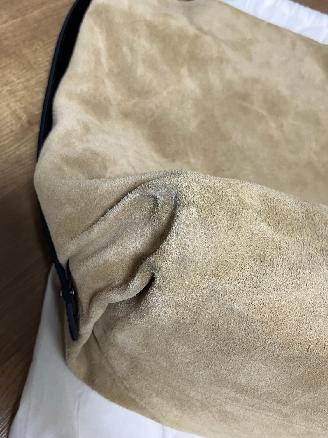 앳마이핑거팁 스웨이드백 Belted Suede Carryall Grand 상품이미지6