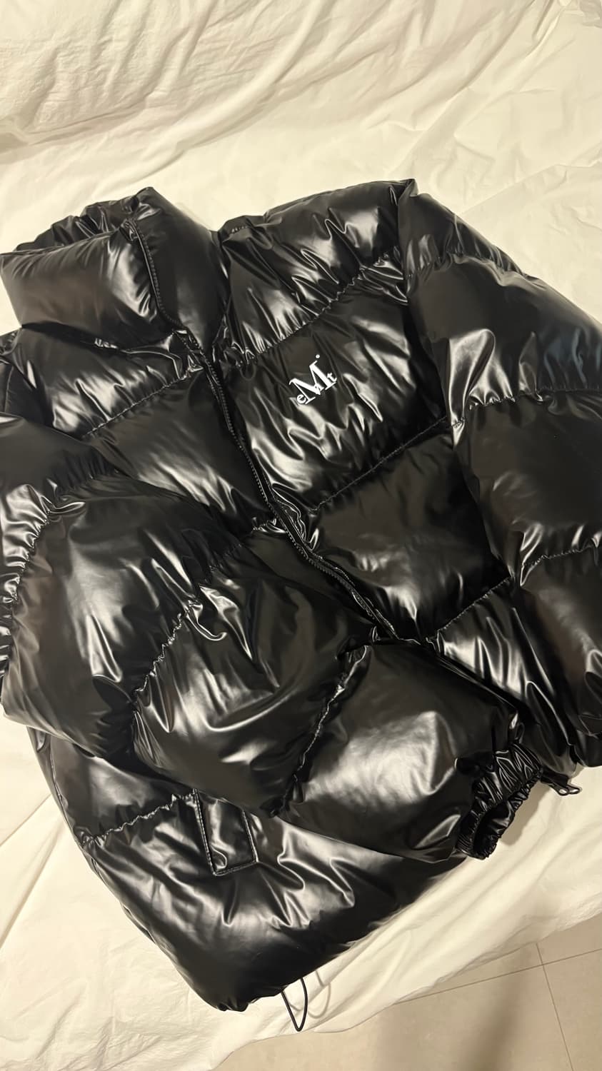 [M] 무센트 웰론 유광 패딩 블랙 상품이미지1