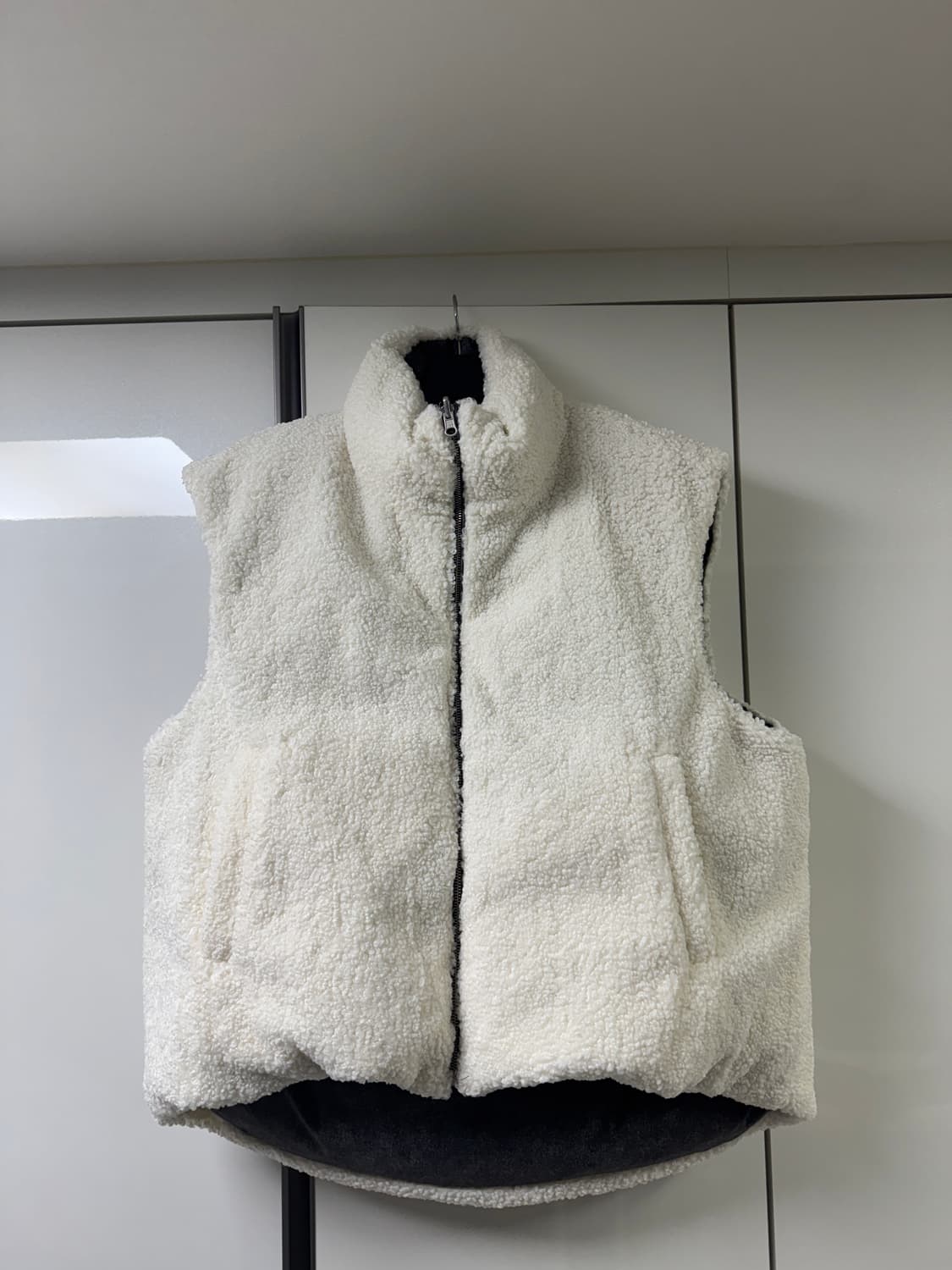 Iro paris 이로 패딩베스트 새상품 상품이미지5