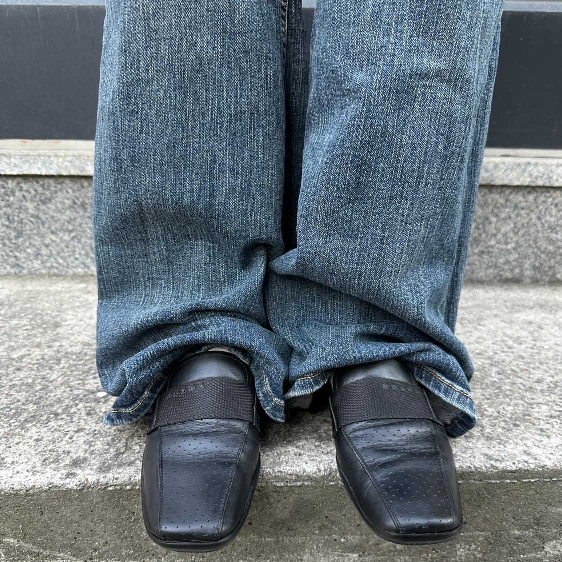 00s 블랙 프라다 스포츠 스퀘어토 로퍼 상품이미지8