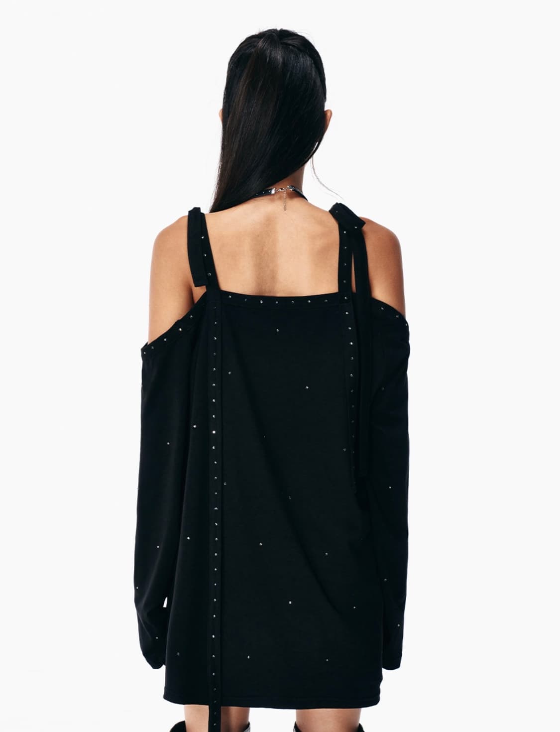 CUBIC OVERSIZED SHOULDER STRAP TOP BLACK 상품이미지3