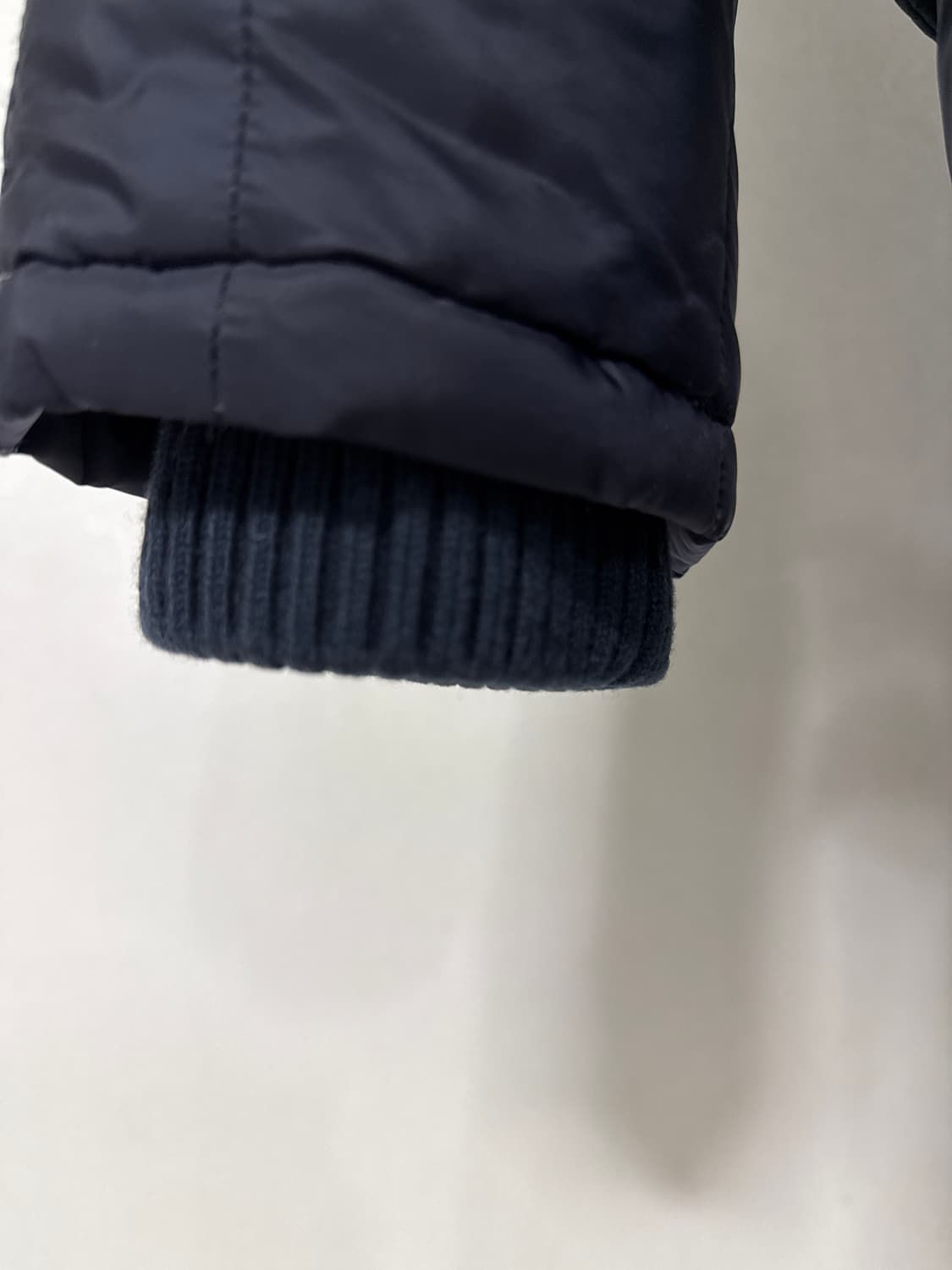 프라다 패딩 남성패딩 상품이미지4