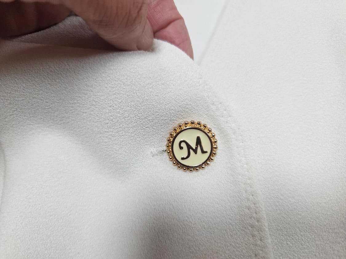 모조에스핀(MOJO.S.PHINE) 페플럼 자켓 55 상품이미지4