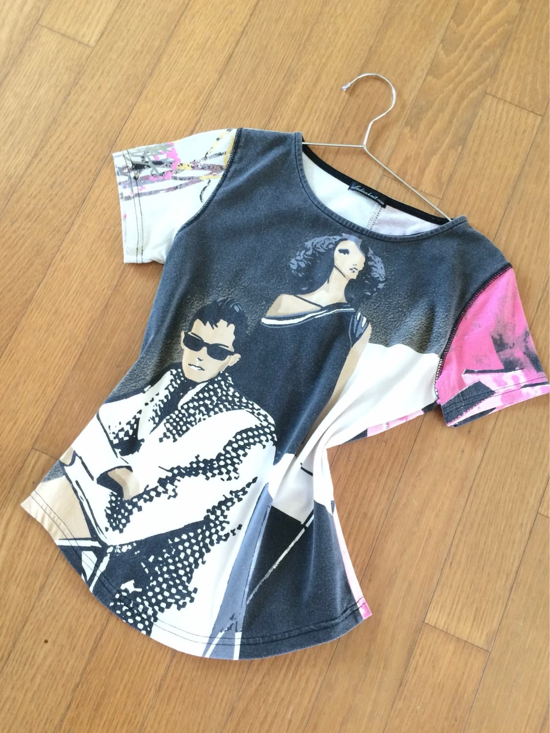 90s Graphics Top 상품이미지3