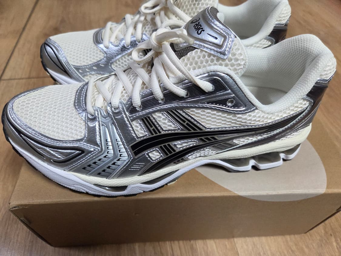 아식스 젤카야노14 크림블랙 270 상품이미지1