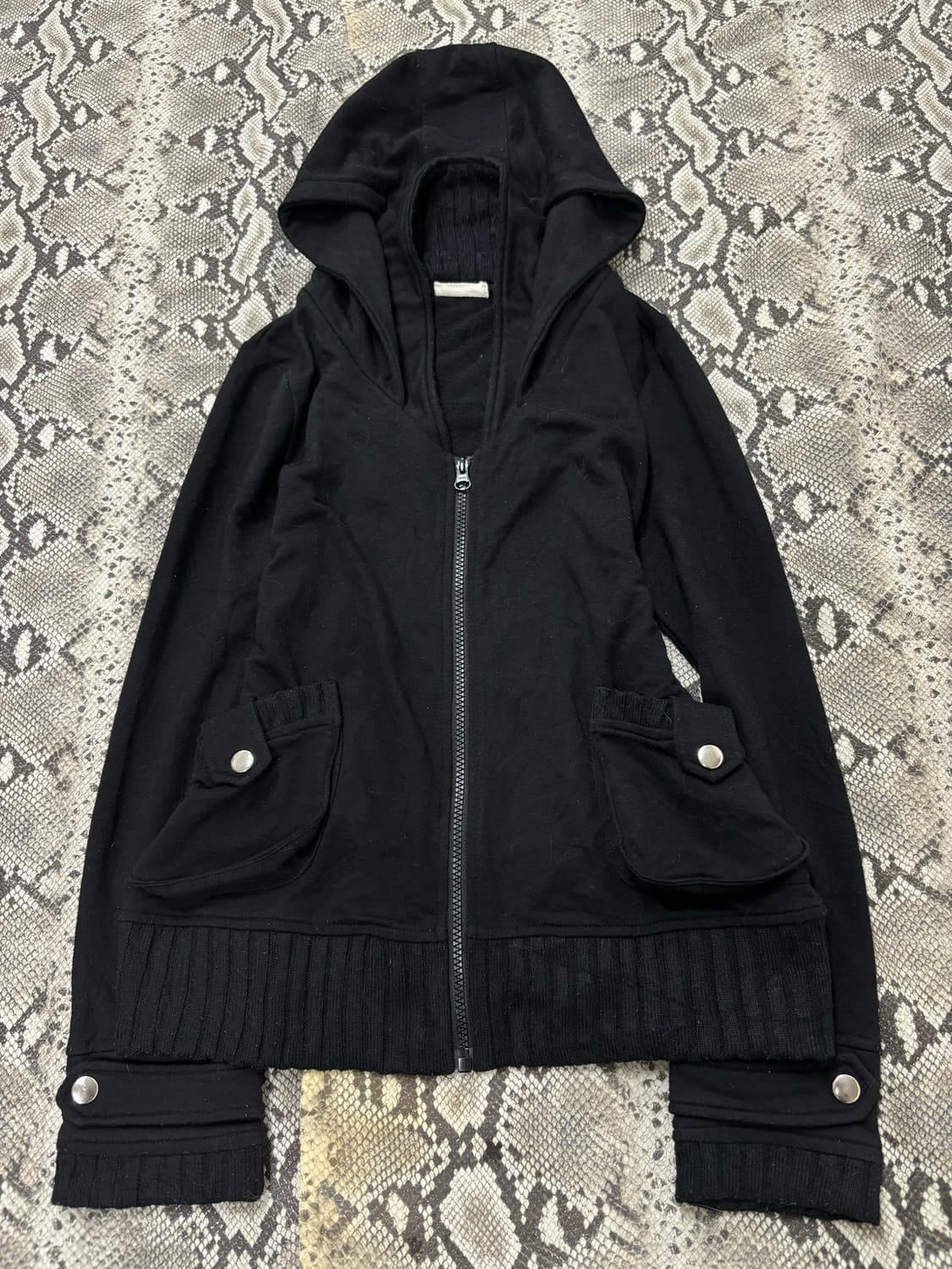 “Vintage” Y2K Mood Black Multi Pocket Ho 상품이미지1