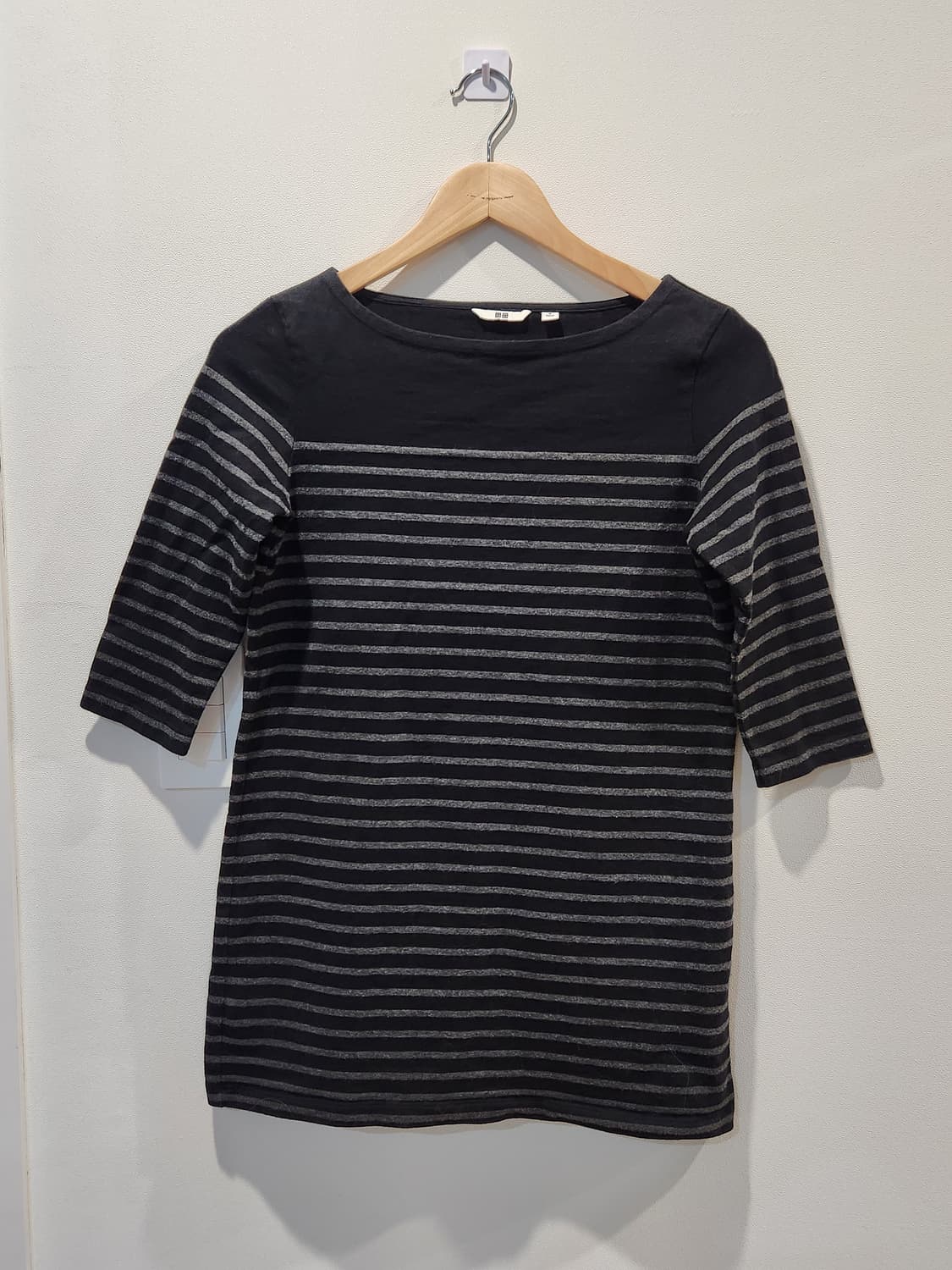 유니클로 보트넥 7부 스트라이프 티셔츠 M 상품이미지1