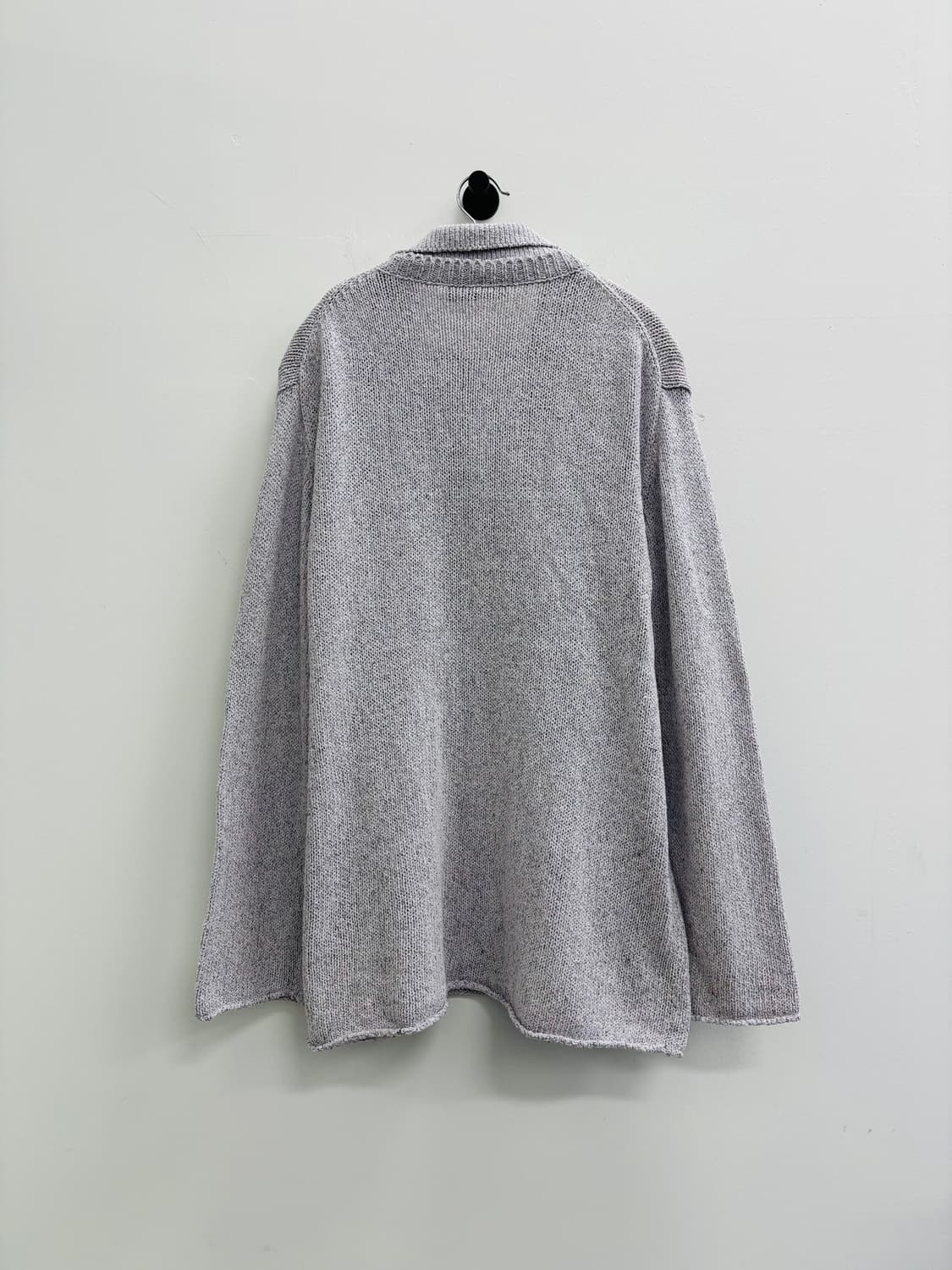 새릭 CERRIC 오픈 칼라 펀칭 포인트 니트 상품이미지7