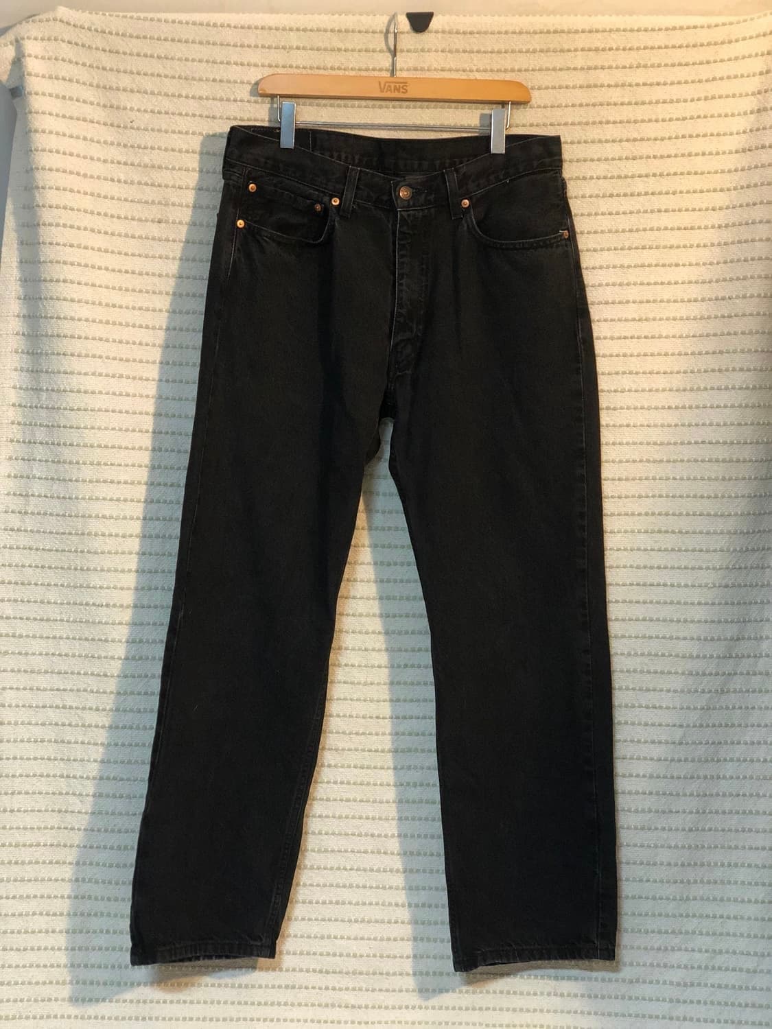 리바이스 555 96 릴렉스드 스트레이트 흑청 데 님 블랙진 34x32 상품이미지1