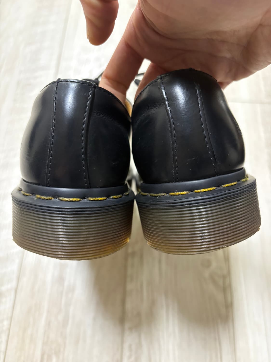 닥터마틴 1461 3홀 스무스 230 상품이미지5