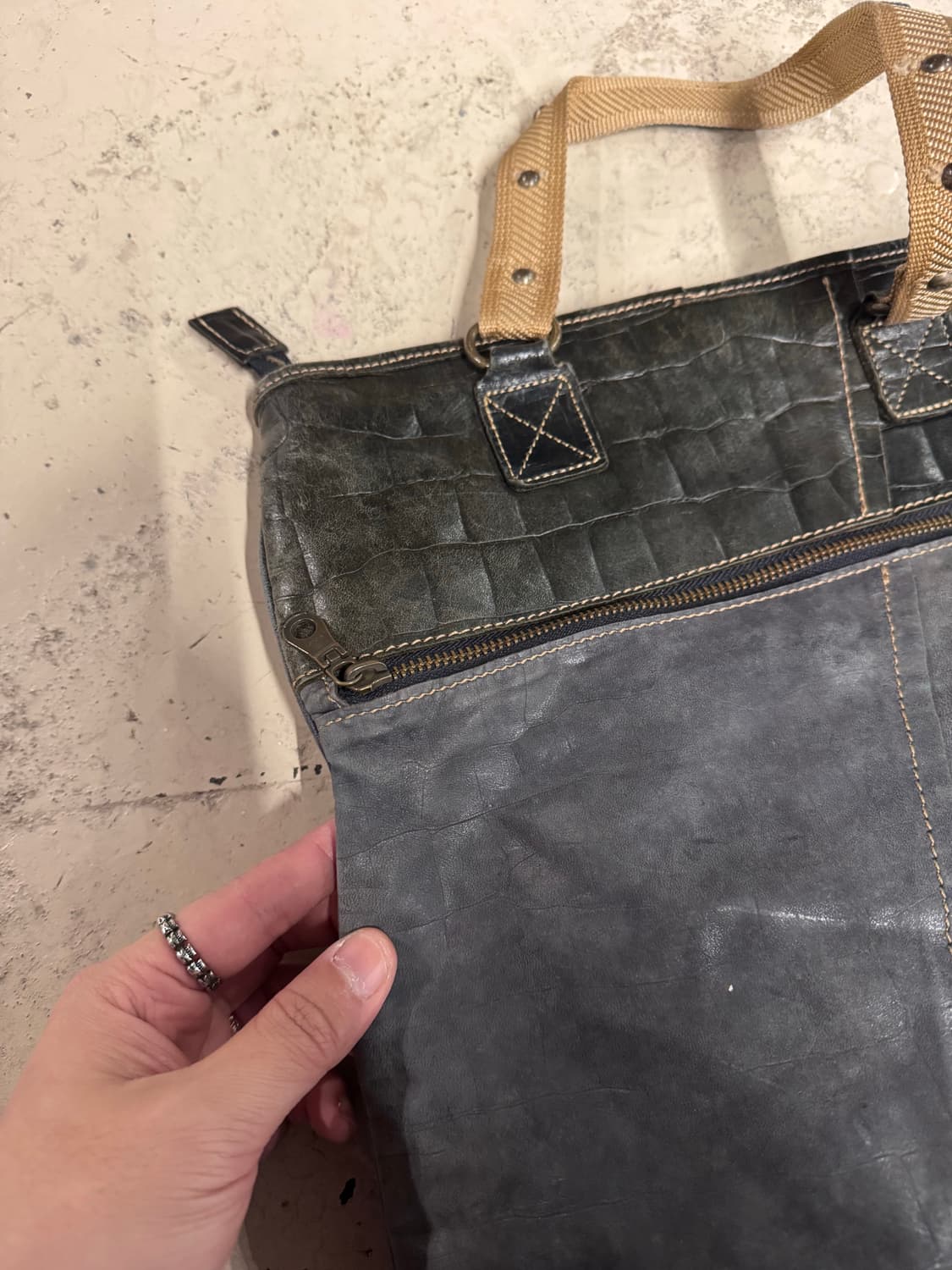 푸에르 자비에르 쿠 투톤 레더 토트백 상품이미지7