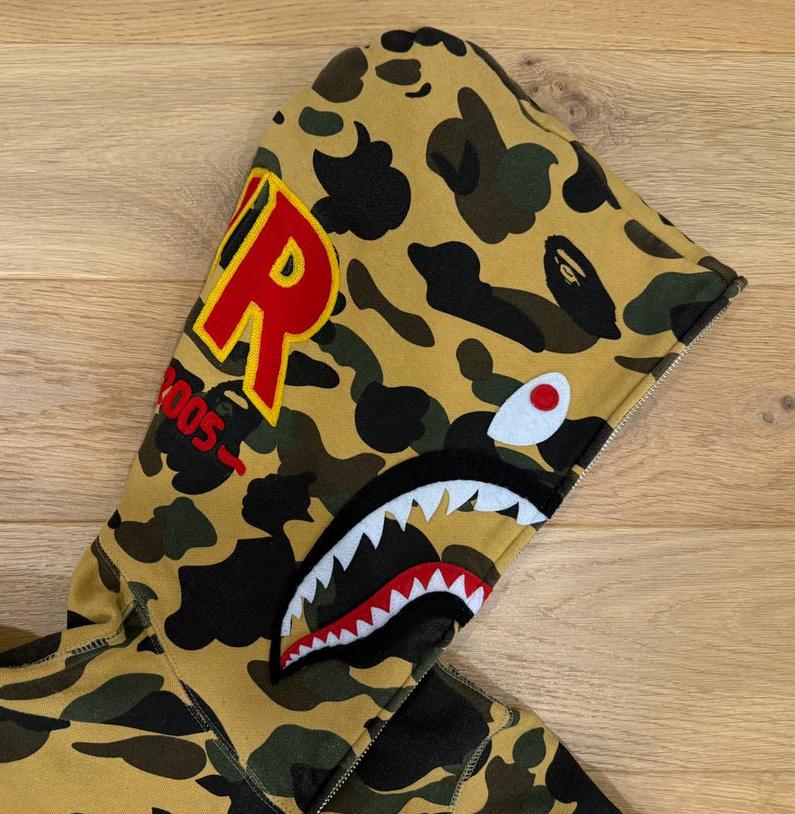 베이프 퍼스트 카모 샤크 풀 집 후드 옐로우 황계 상품이미지2