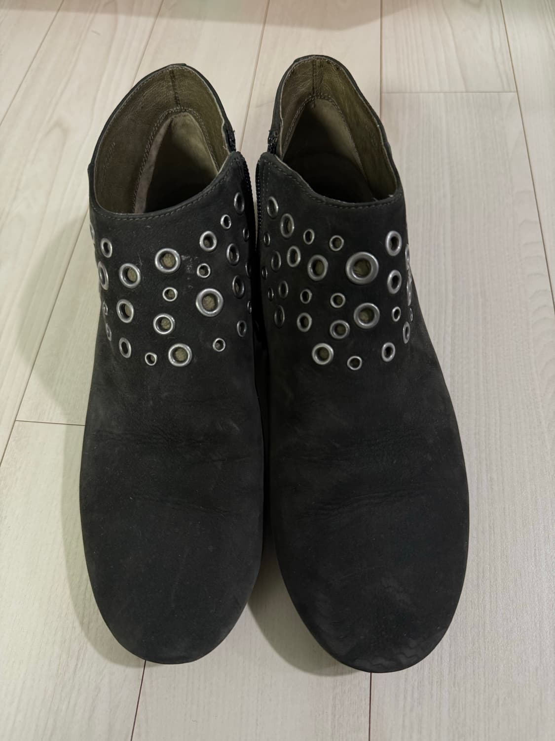 camper 아일릿 스웨이드 부츠 상품이미지2
