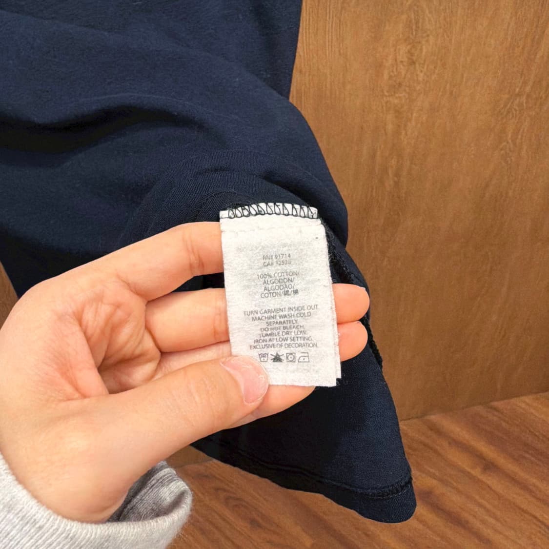 아르마니 익스체인지 캡소매 티셔츠 로고 큐빅 장식 디테일 슬림핏 네이비 상품이미지8