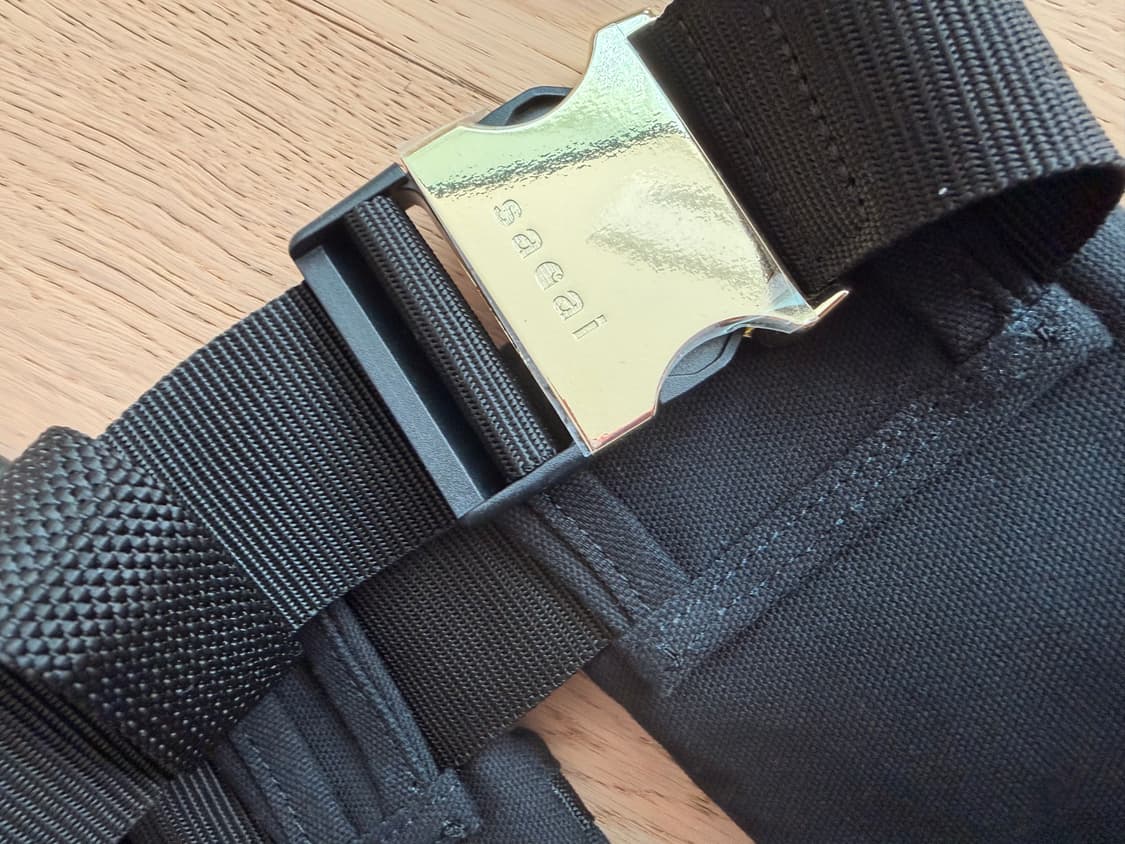 사카이x칼하트 힙색 상품이미지3