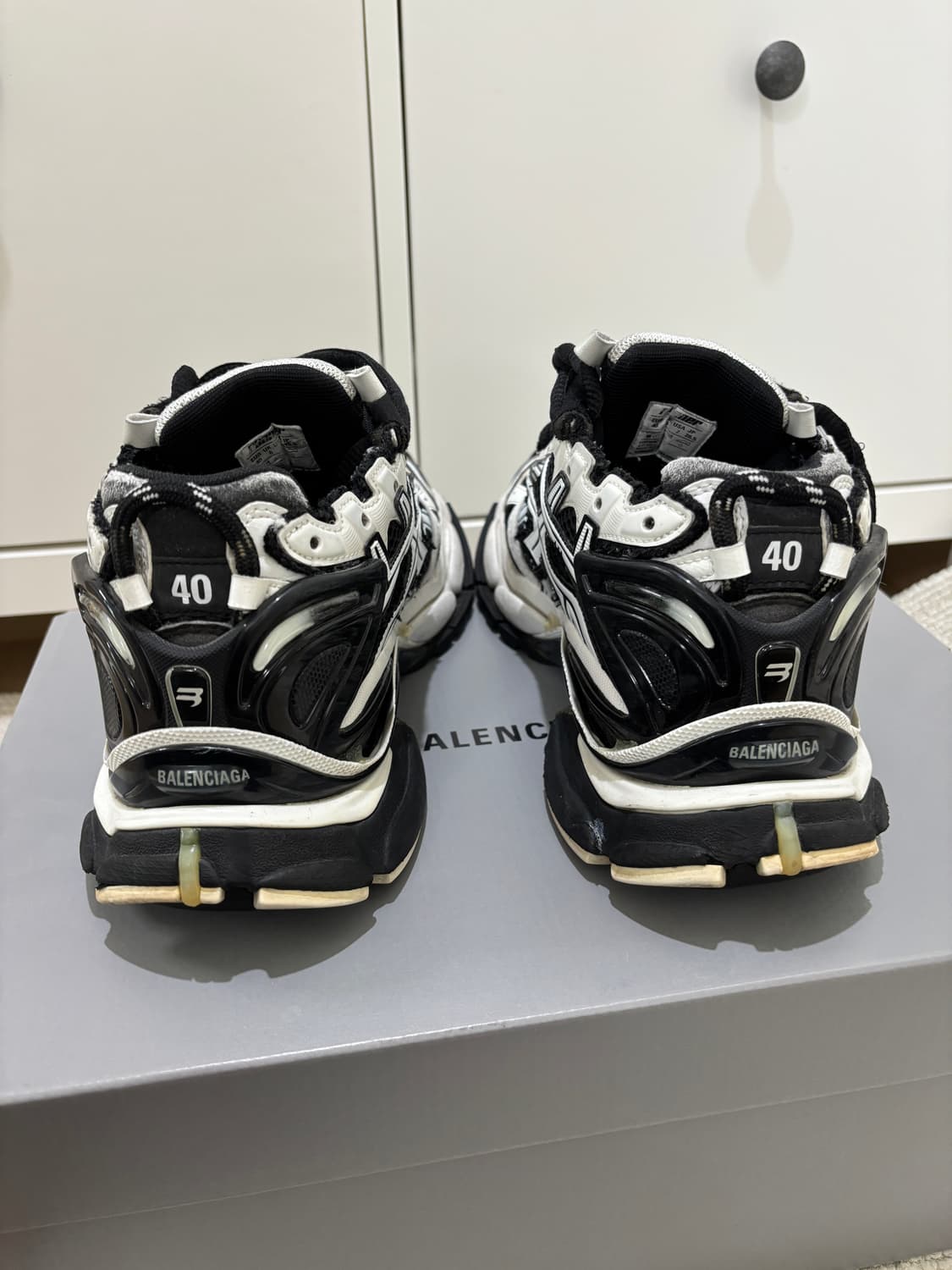 발렌시아가 러너 스니커즈 상품이미지5