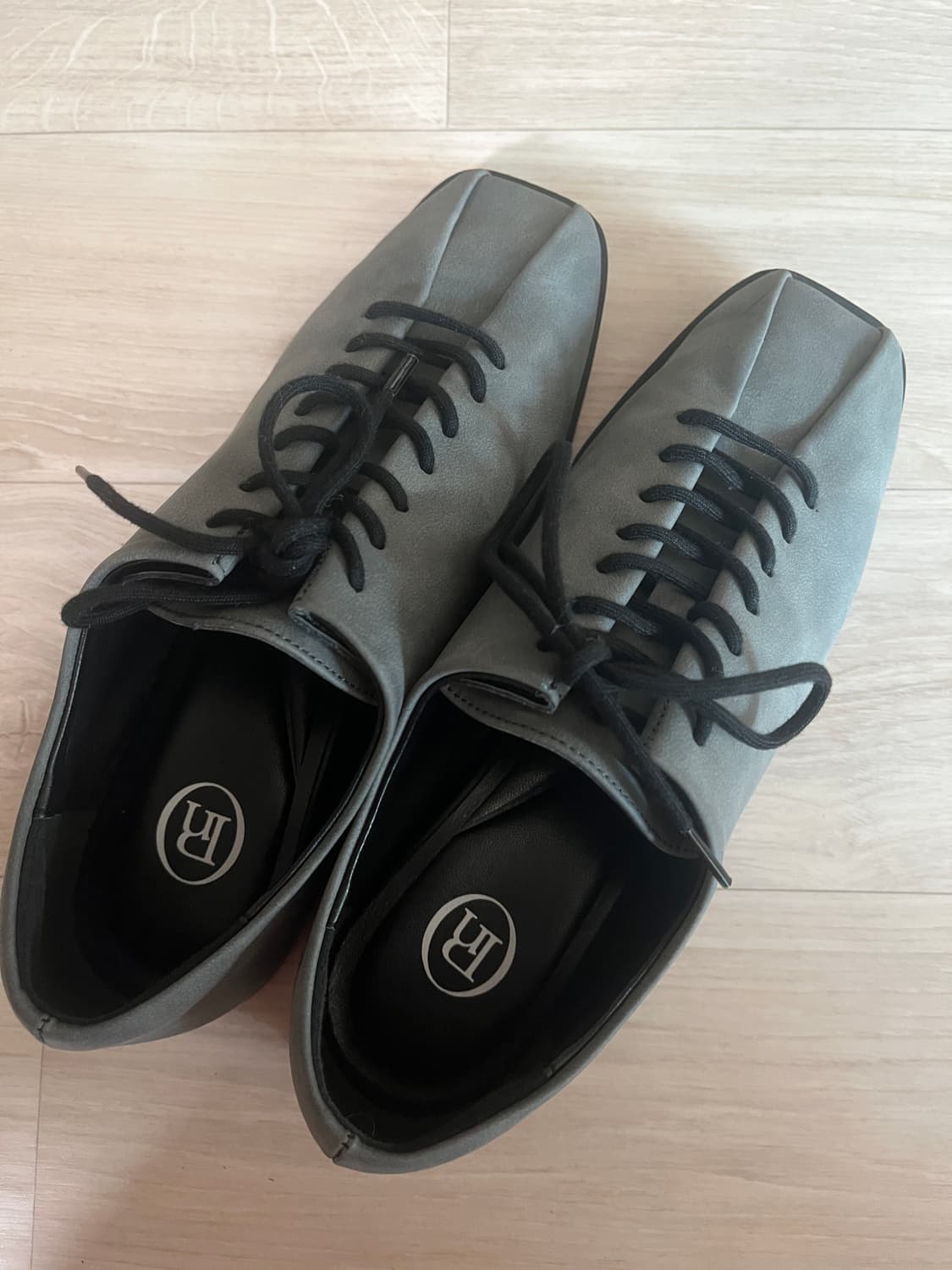 로제니크 레이스업 로퍼 235 누벅그레이 상품이미지2