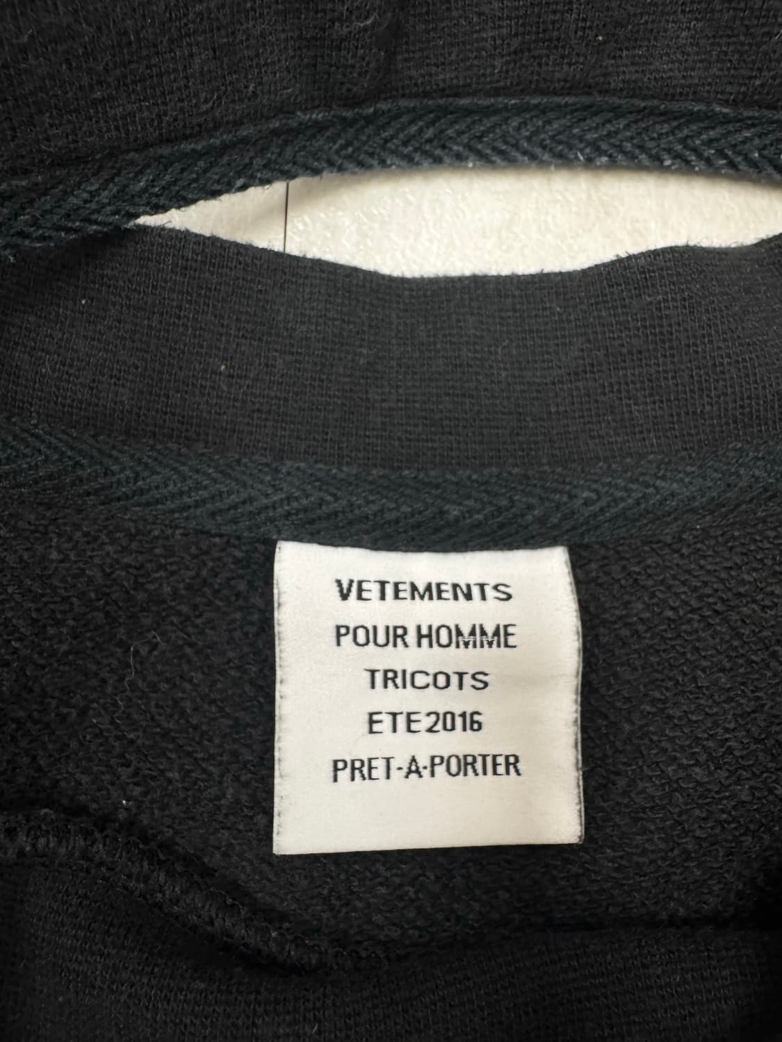 •VETEMENTS 2016 S/S 메탈 로고 맨투맨 블랙 상품이미지7