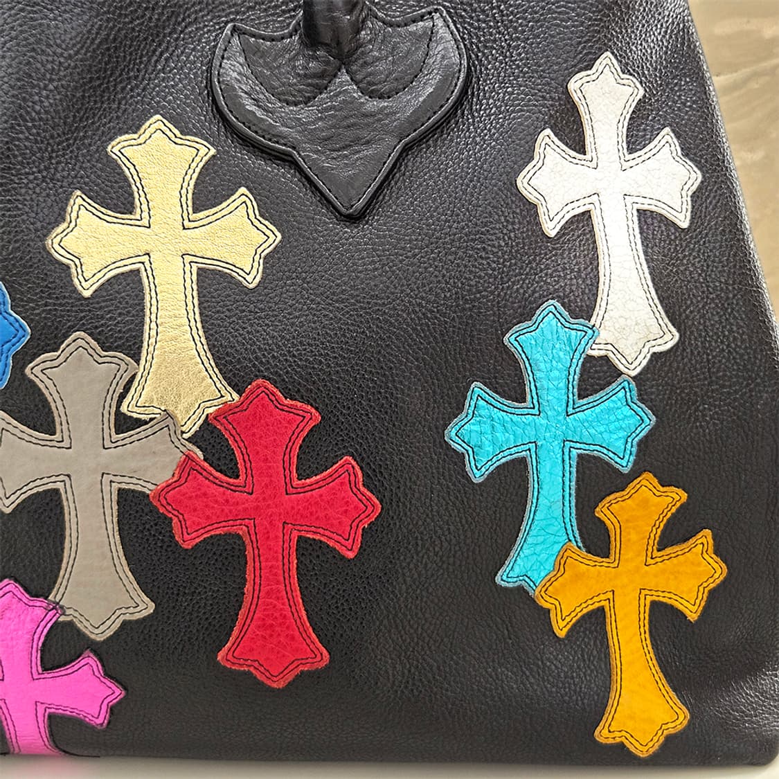 크롬하츠 멀티패치 토트백 B0921K312 / 3300만원 상품이미지4