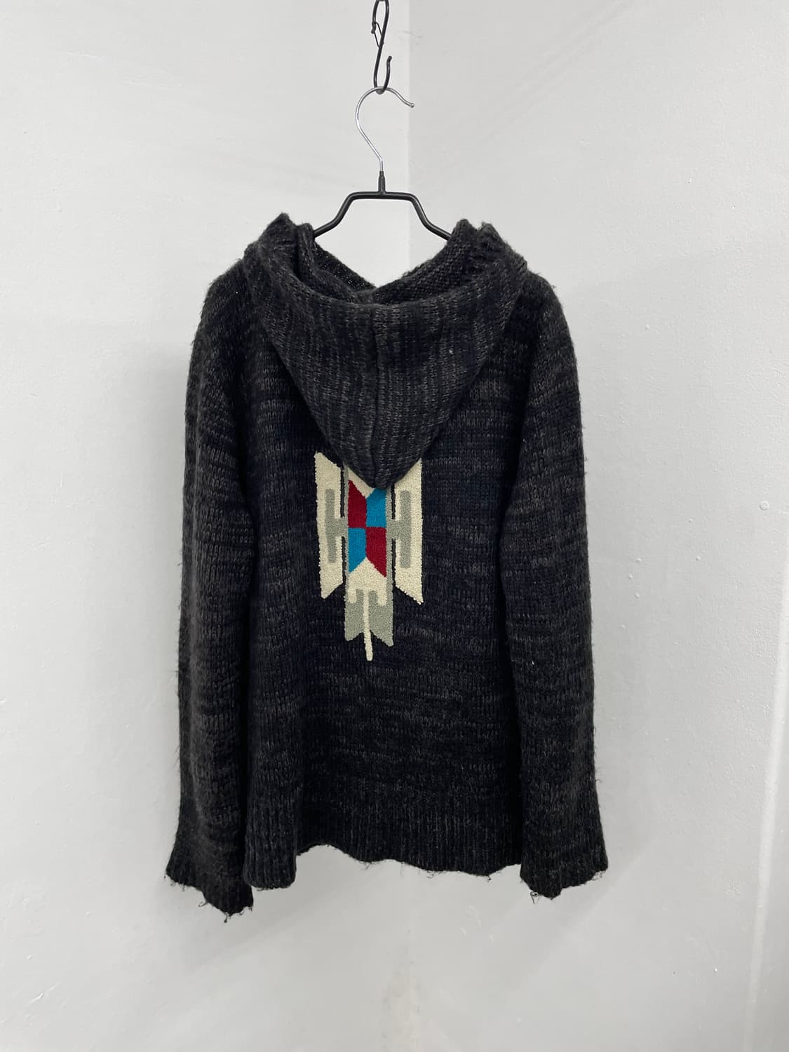 에스닉 패턴 버튼 후드 니트 상품이미지7