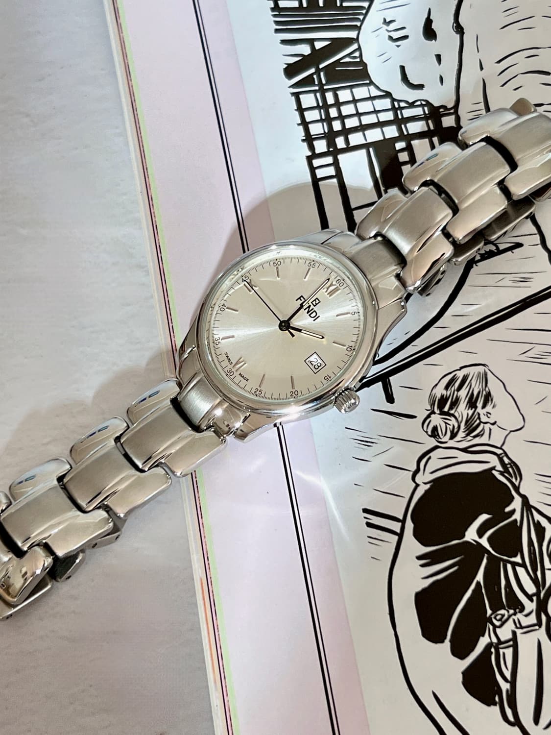 FENDI 실버 라운드 다이얼 펜디 남성 시계  상품이미지4