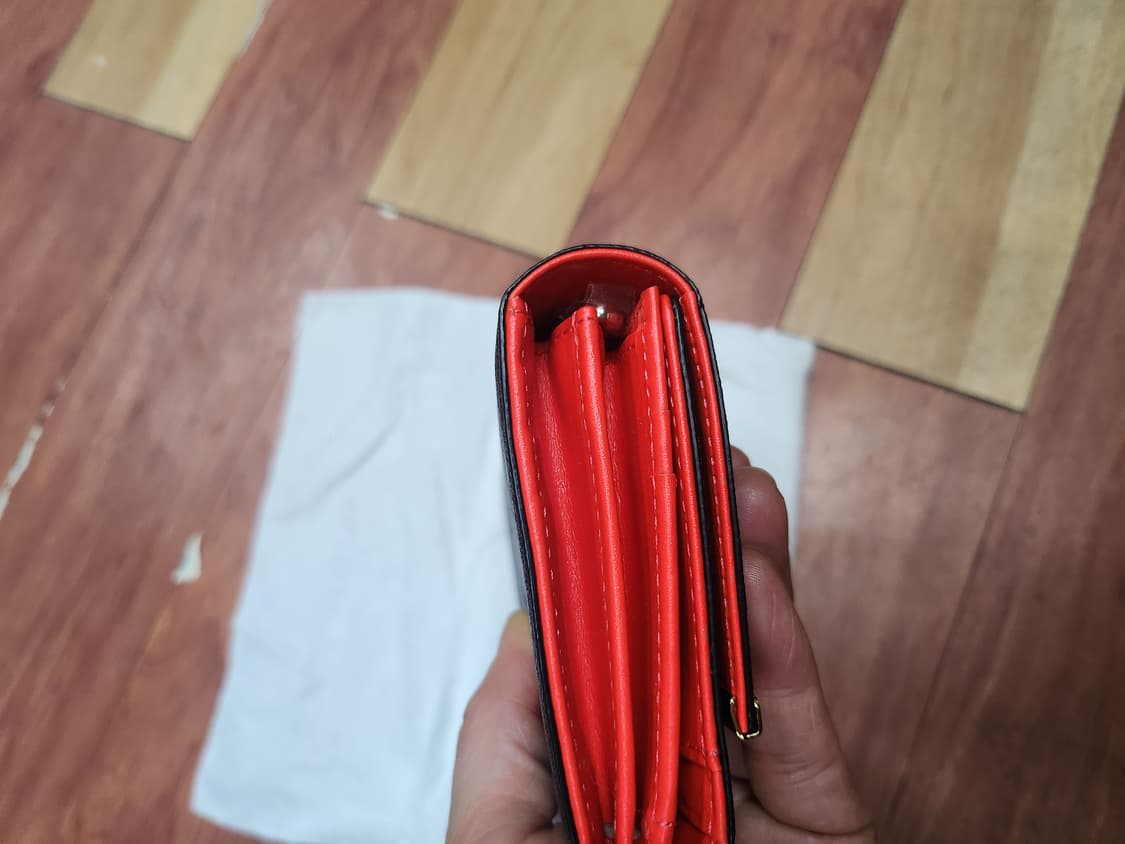 제이에스티나장지갑 상품이미지2