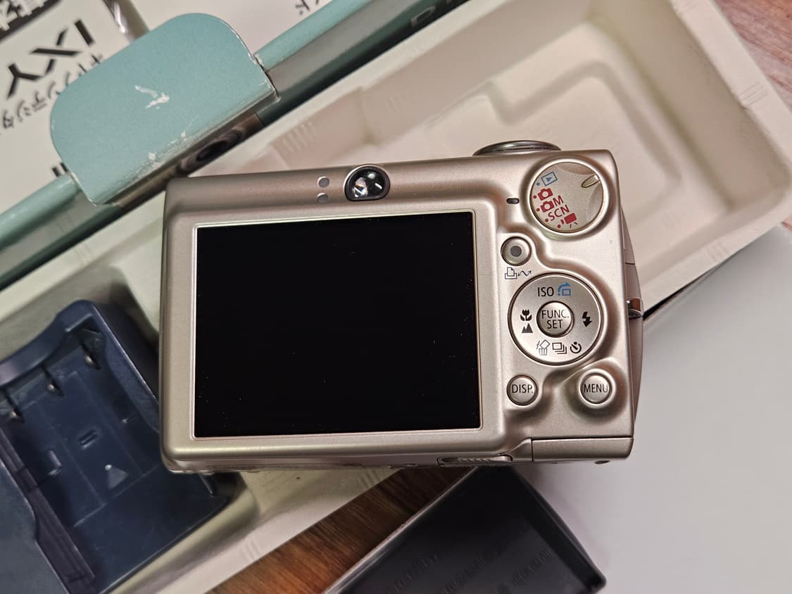 캐논 ixy700 (익서스750) 빈티지디카 A급 상품이미지4