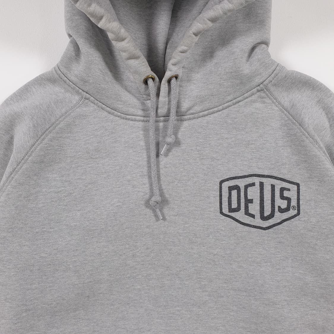 데우스 엑스 마키나 후드티 상품이미지5