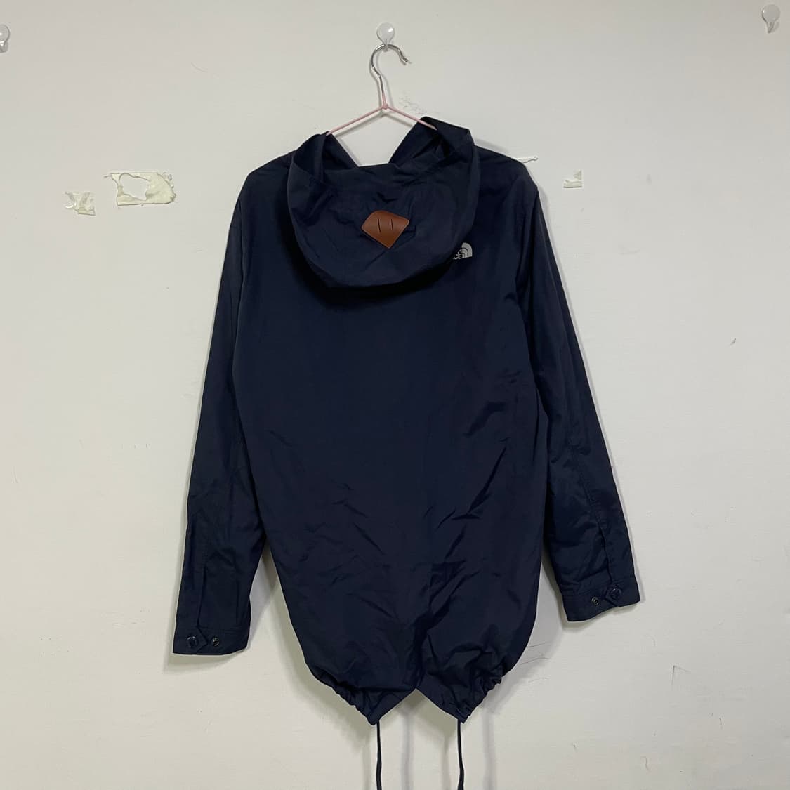 노스페이스 후드 바람막이 네이비 상품이미지2
