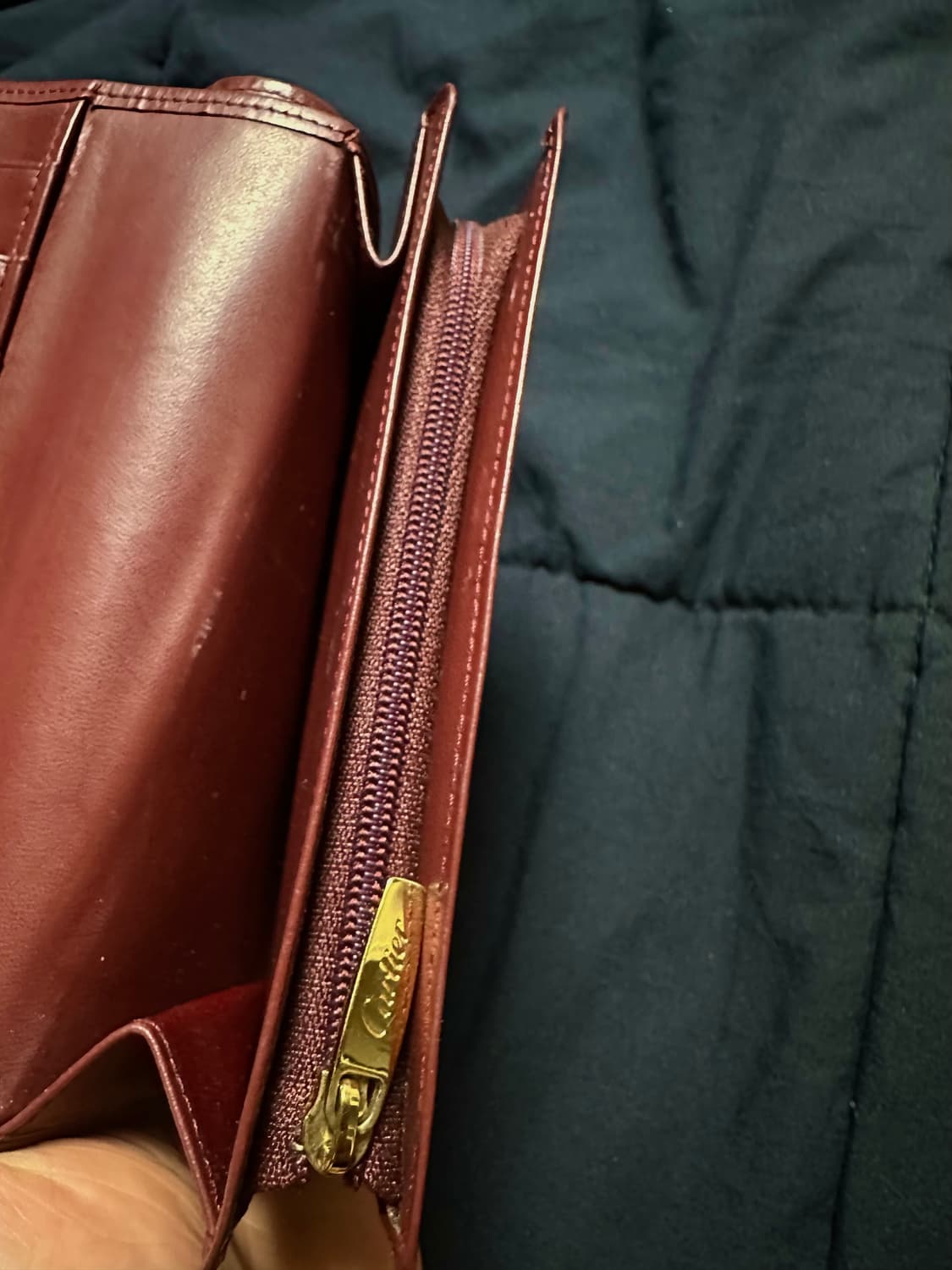 까르띠에 중지갑 버건디 상품이미지4