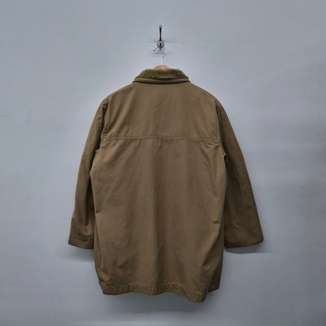 맥그리거 카키색 퍼 점퍼 남성 L 상품이미지4