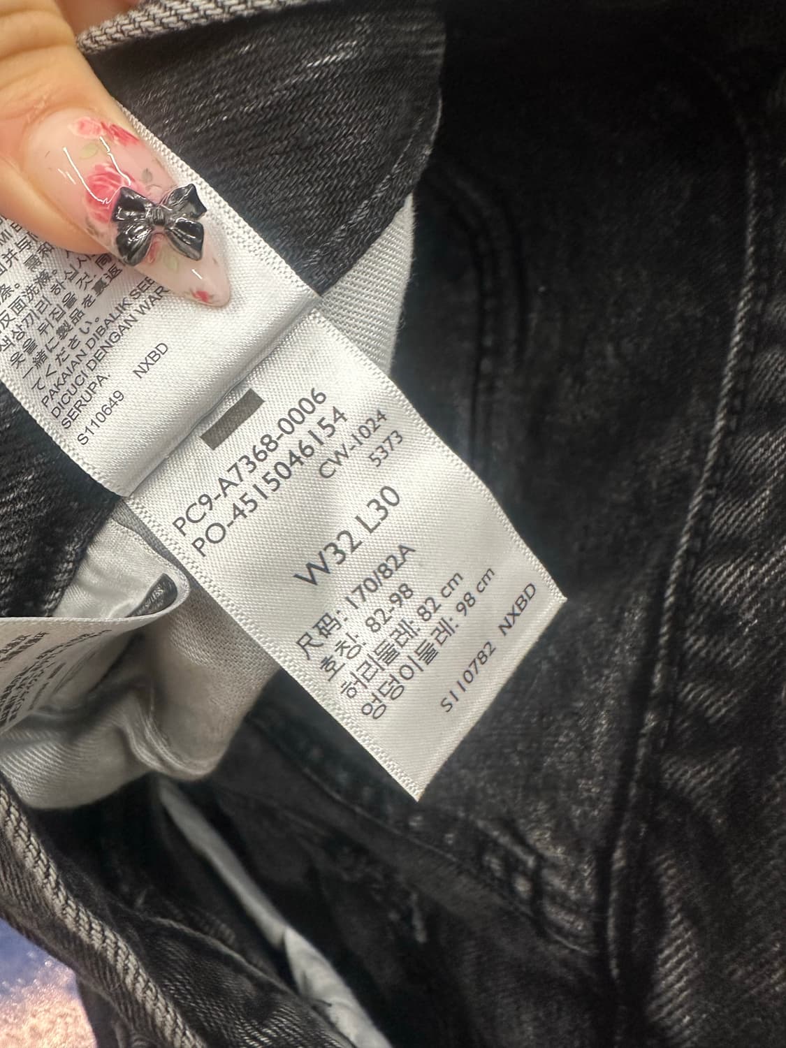 리바이스 블랙데님 카고 팬츠  상품이미지2