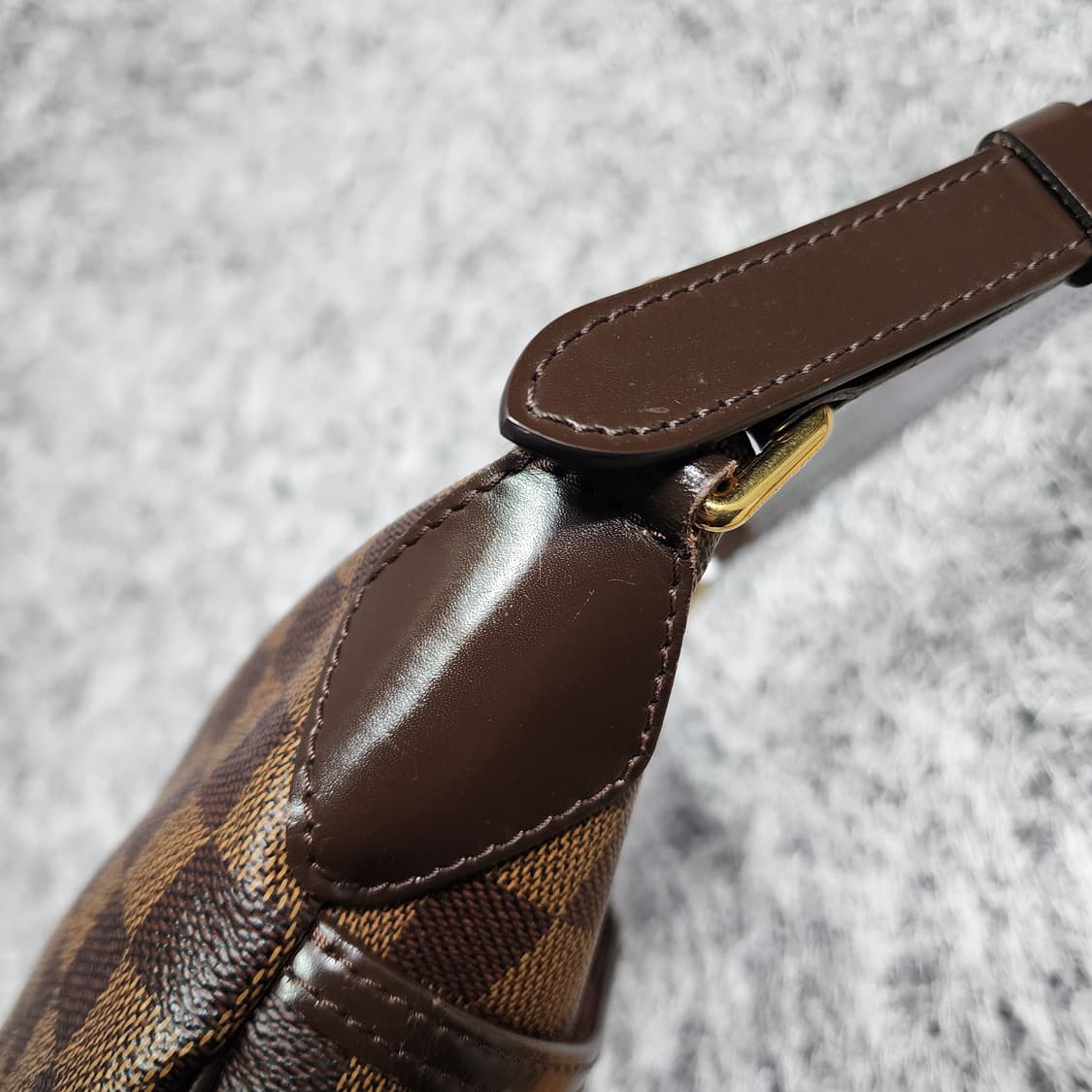 루이비통 다미에 에벤 블룸즈버리 PM 크로스백 상품이미지4